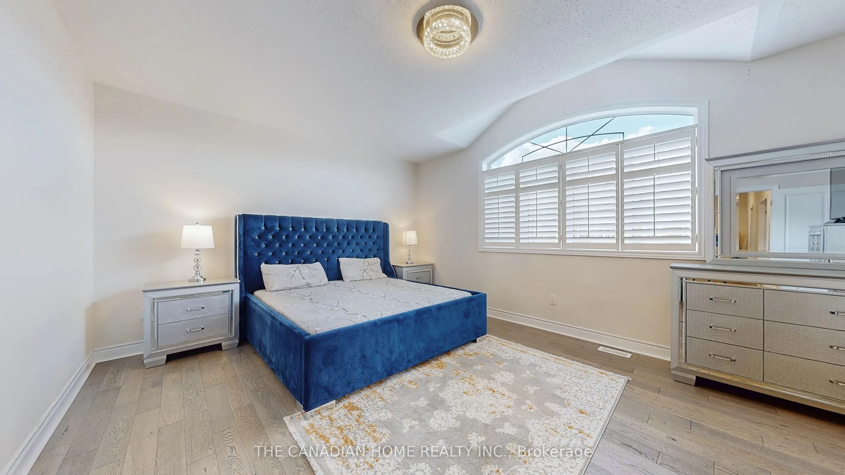 212 Niagara Trail