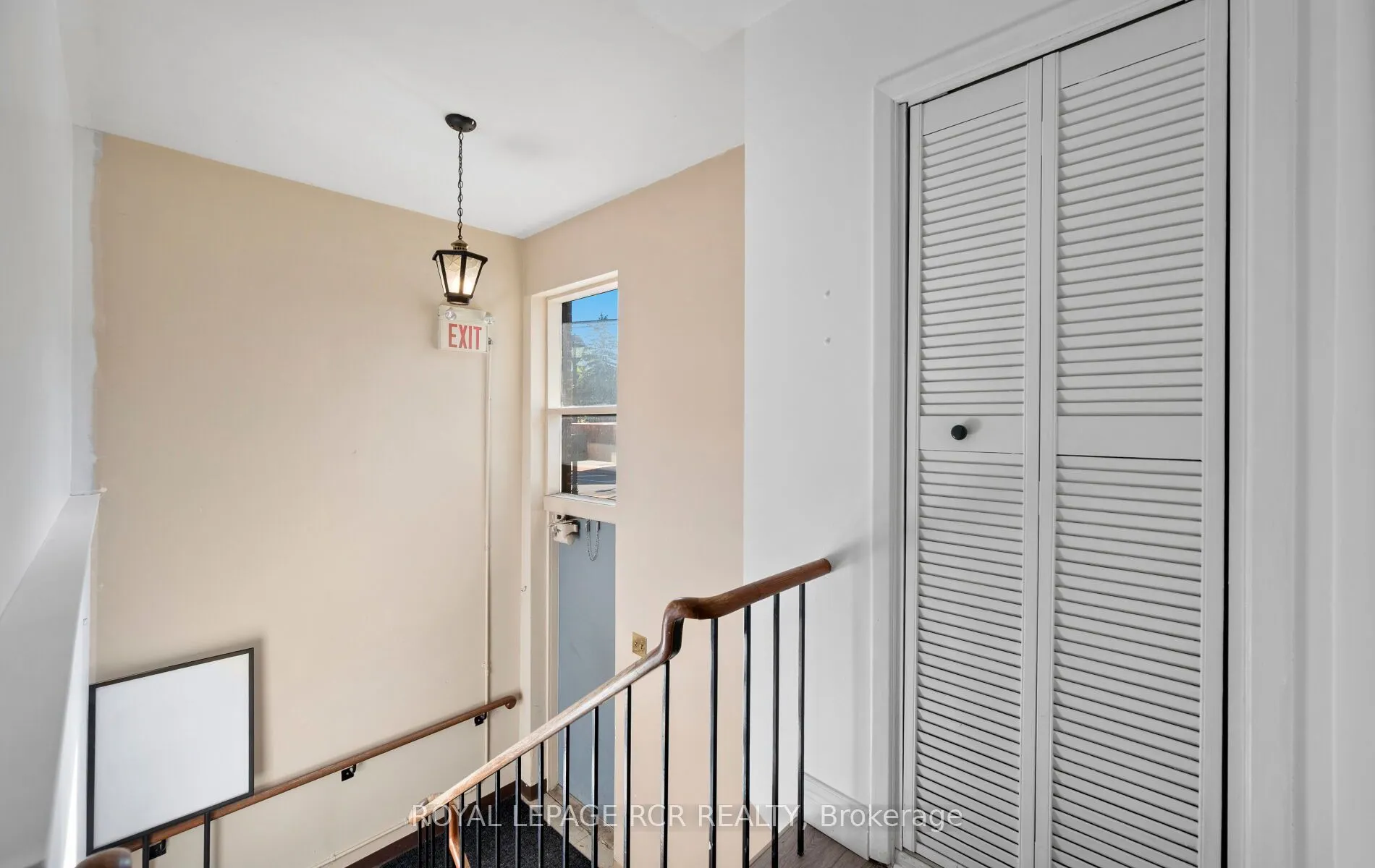 33 King Street W, #West Side Upper
