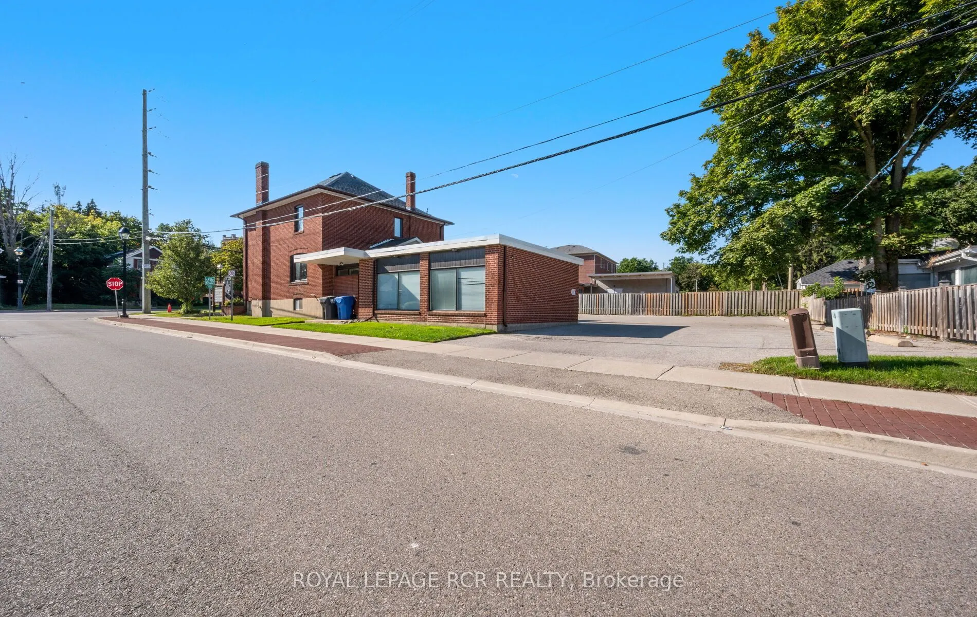 33 King Street W, #West Side Upper