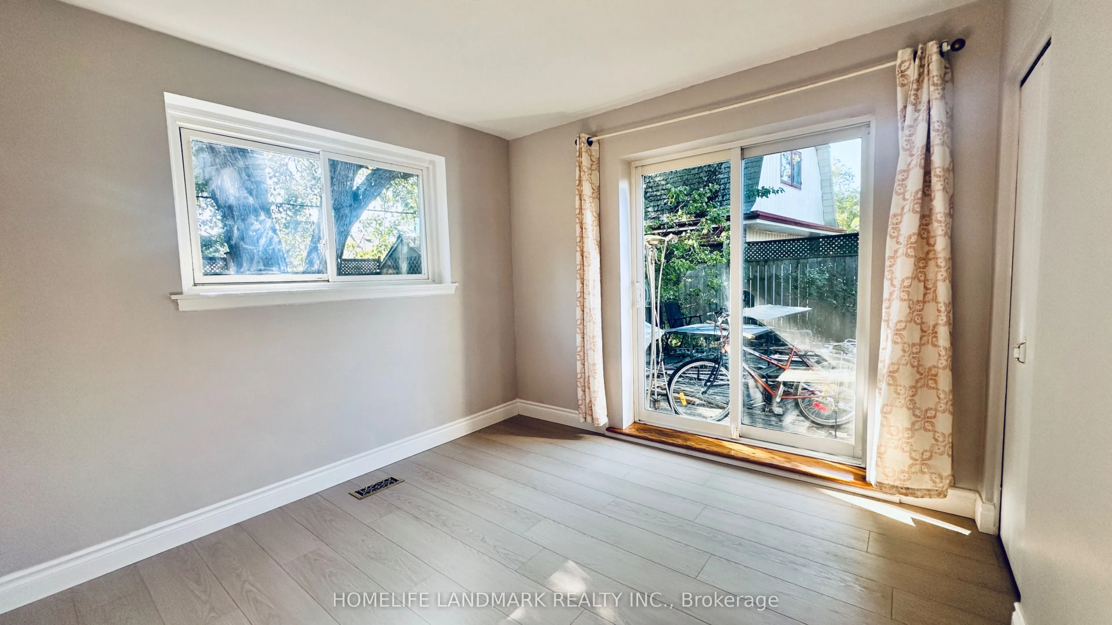 3463 Orion Crescent