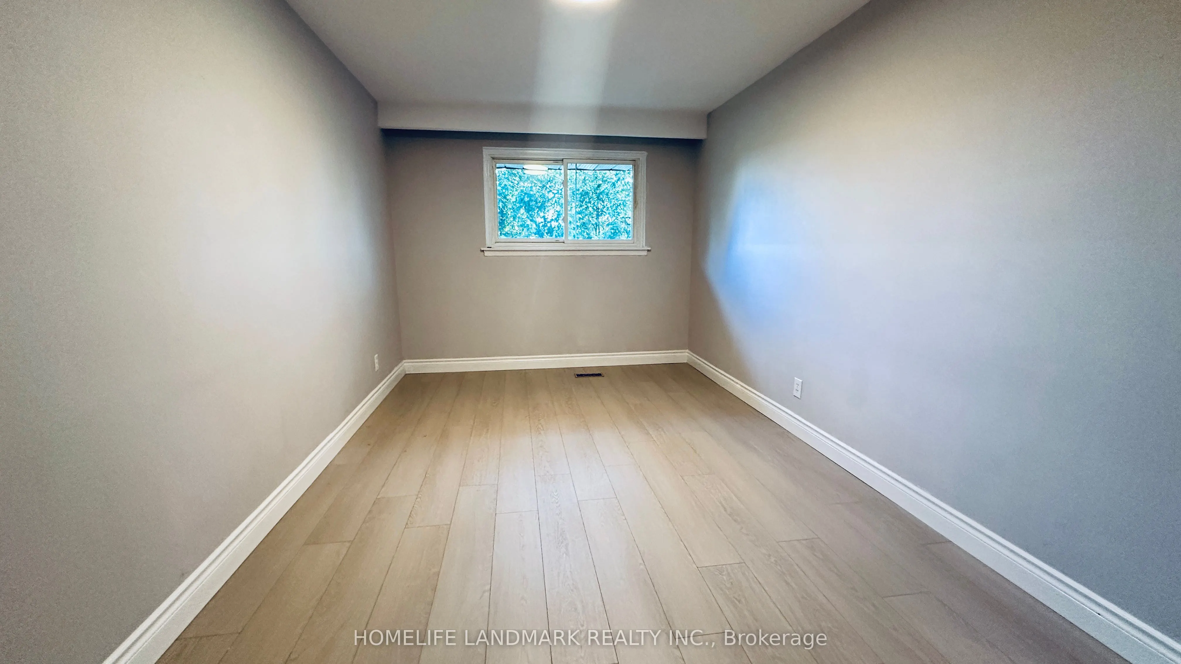 3463 Orion Crescent