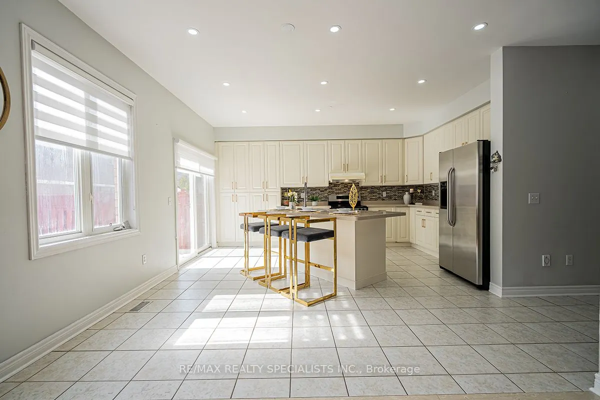 19 Rushbrook Drive