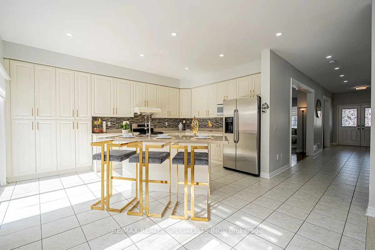 19 Rushbrook Drive