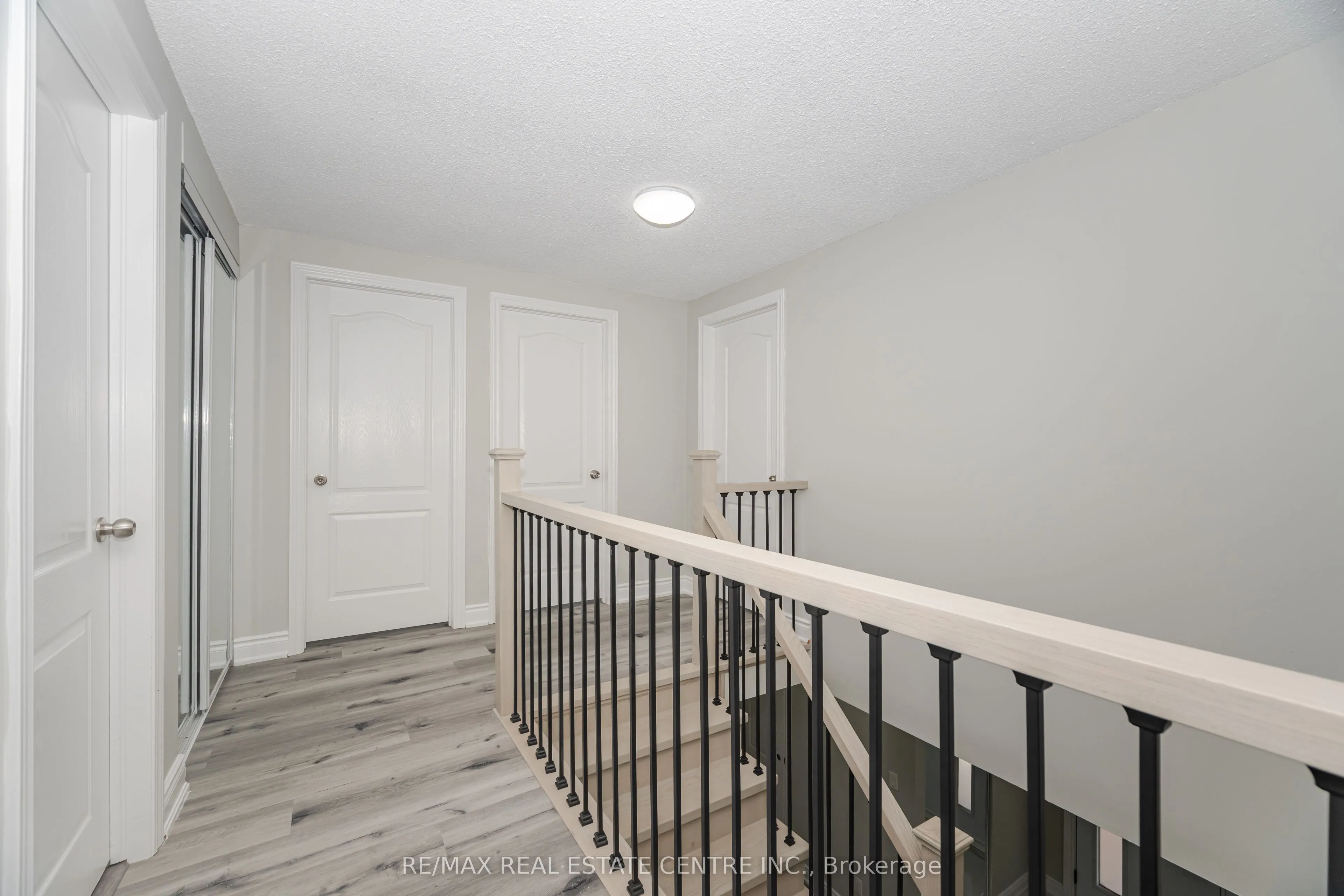 76 Moffatt Avenue