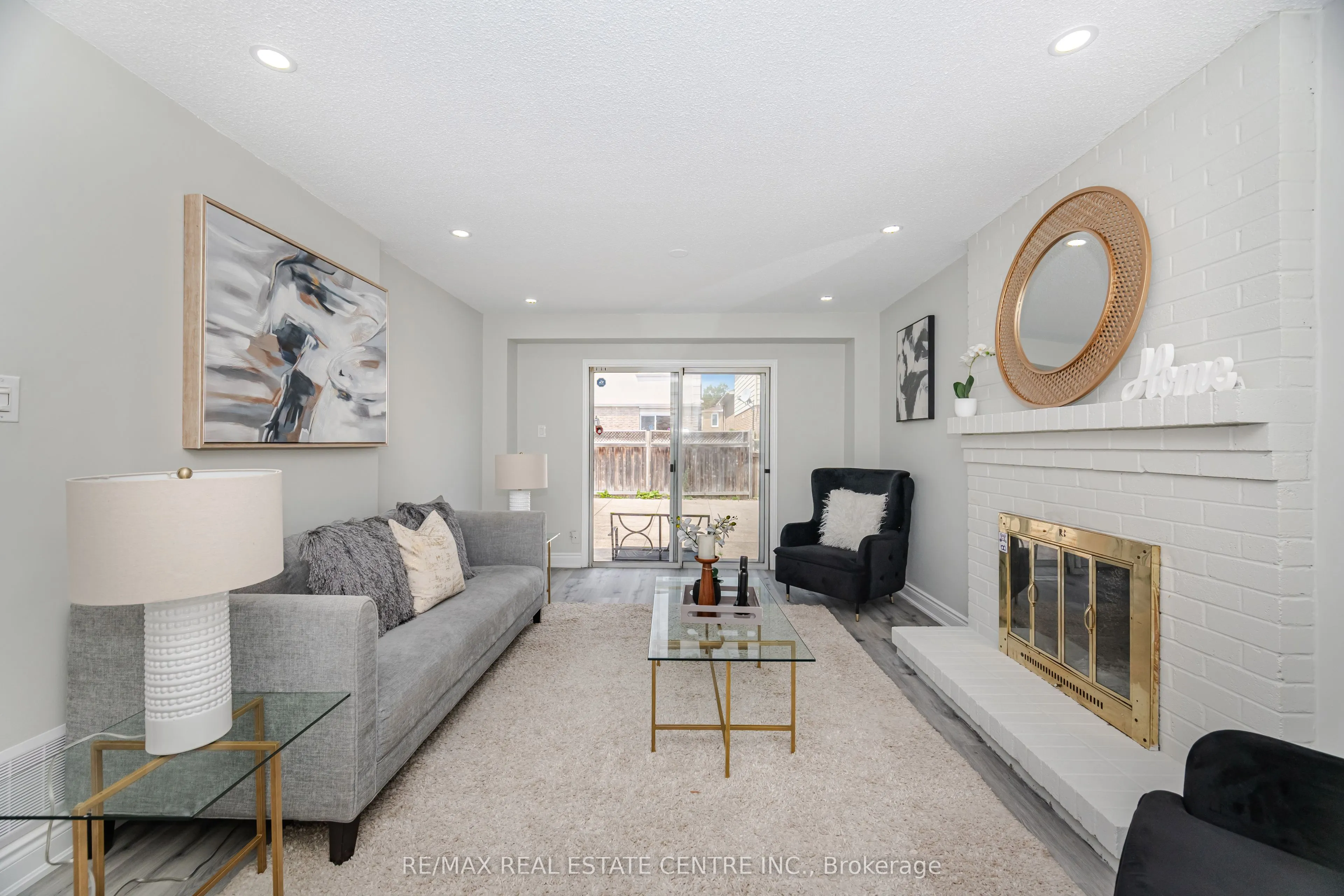 76 Moffatt Avenue