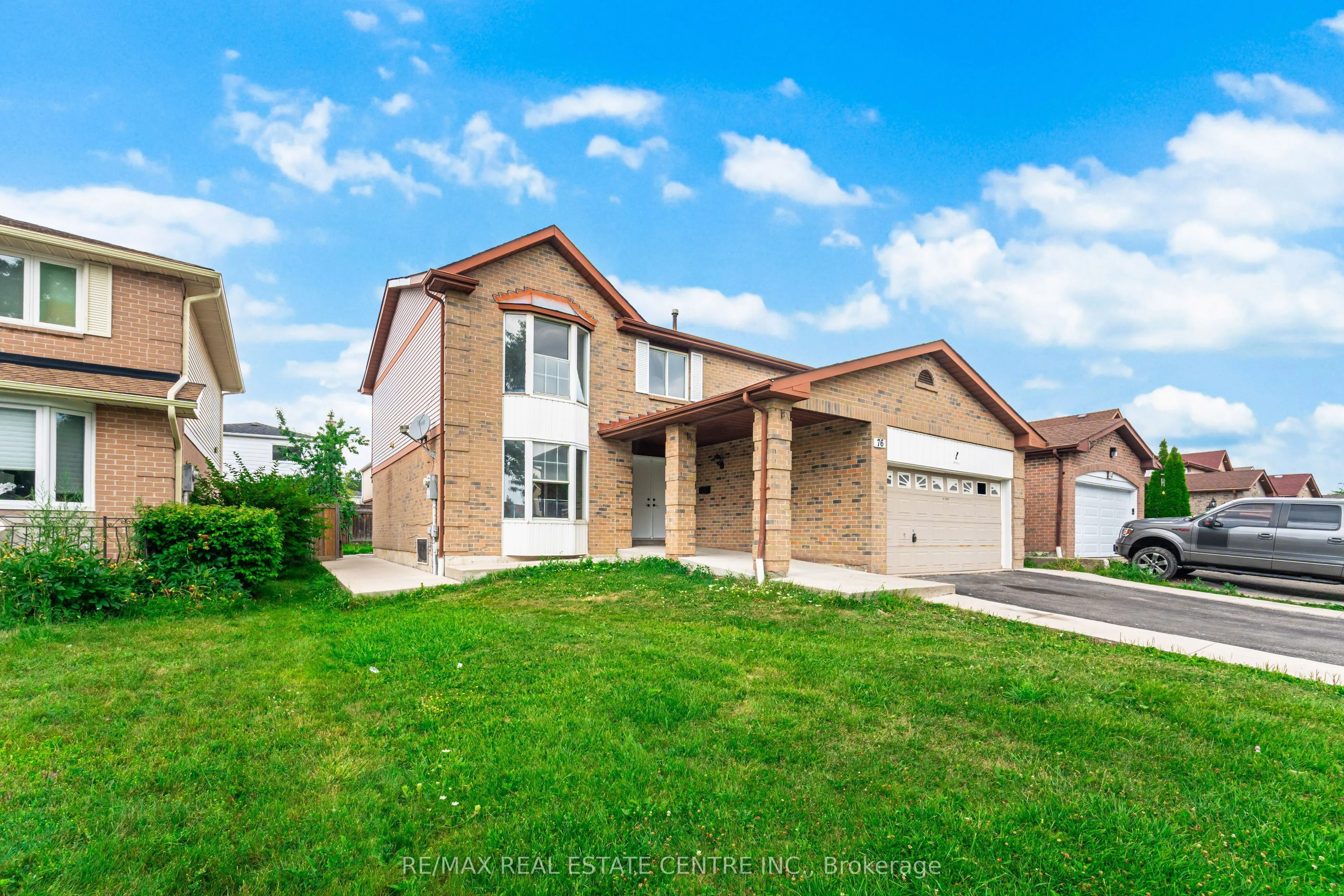 76 Moffatt Avenue