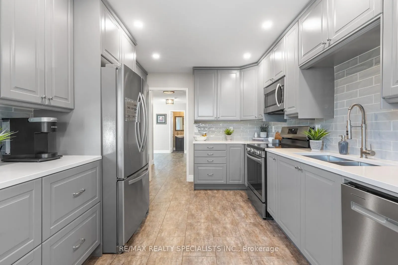 3799 Laurenclaire Drive