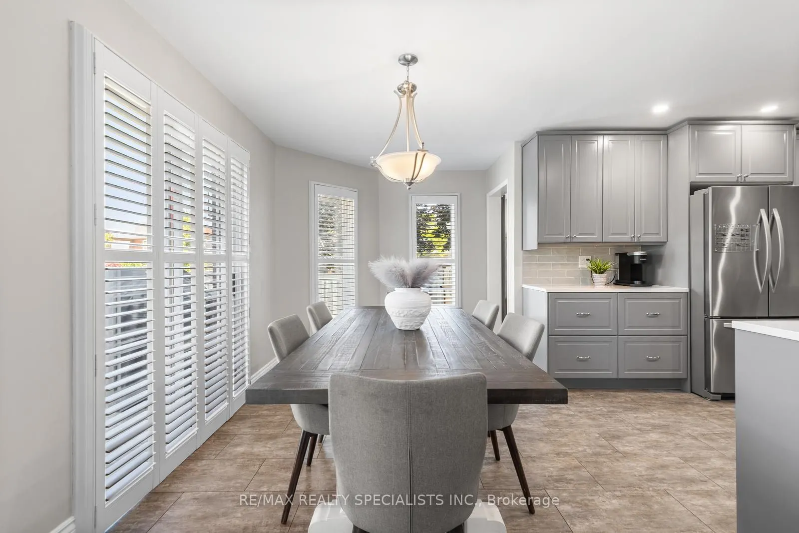 3799 Laurenclaire Drive