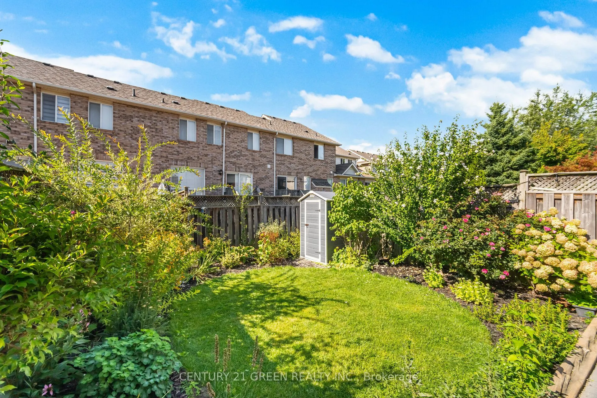 411 Baverstock Crescent