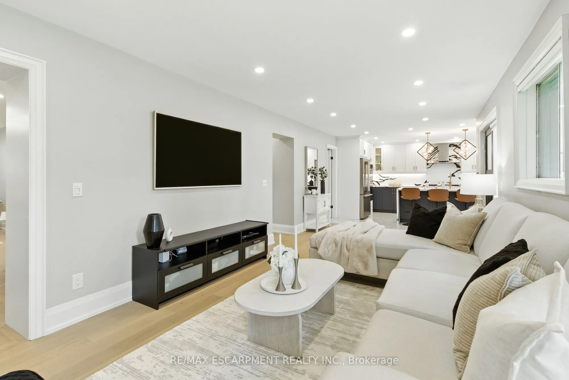 1245 Bramblewood Lane