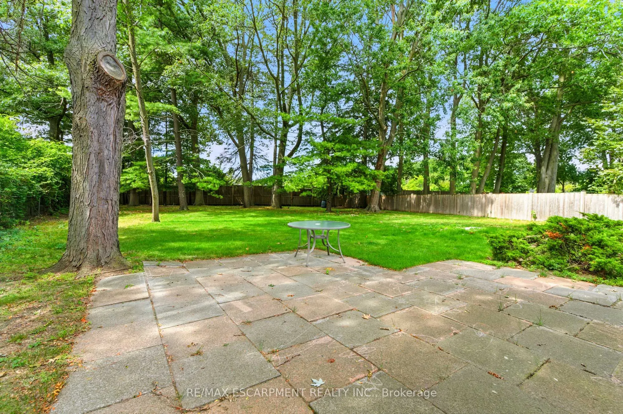 1245 Bramblewood Lane