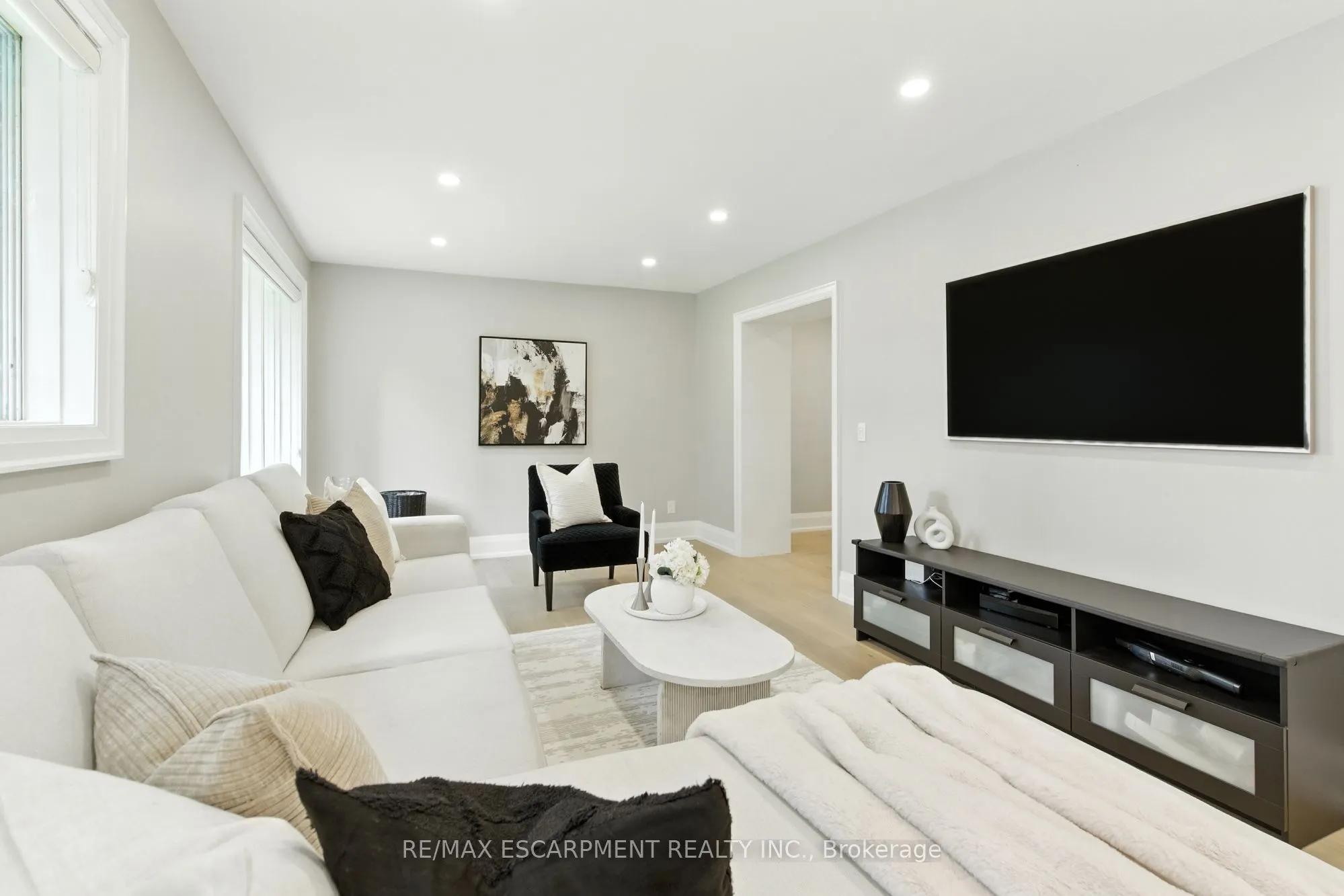 1245 Bramblewood Lane