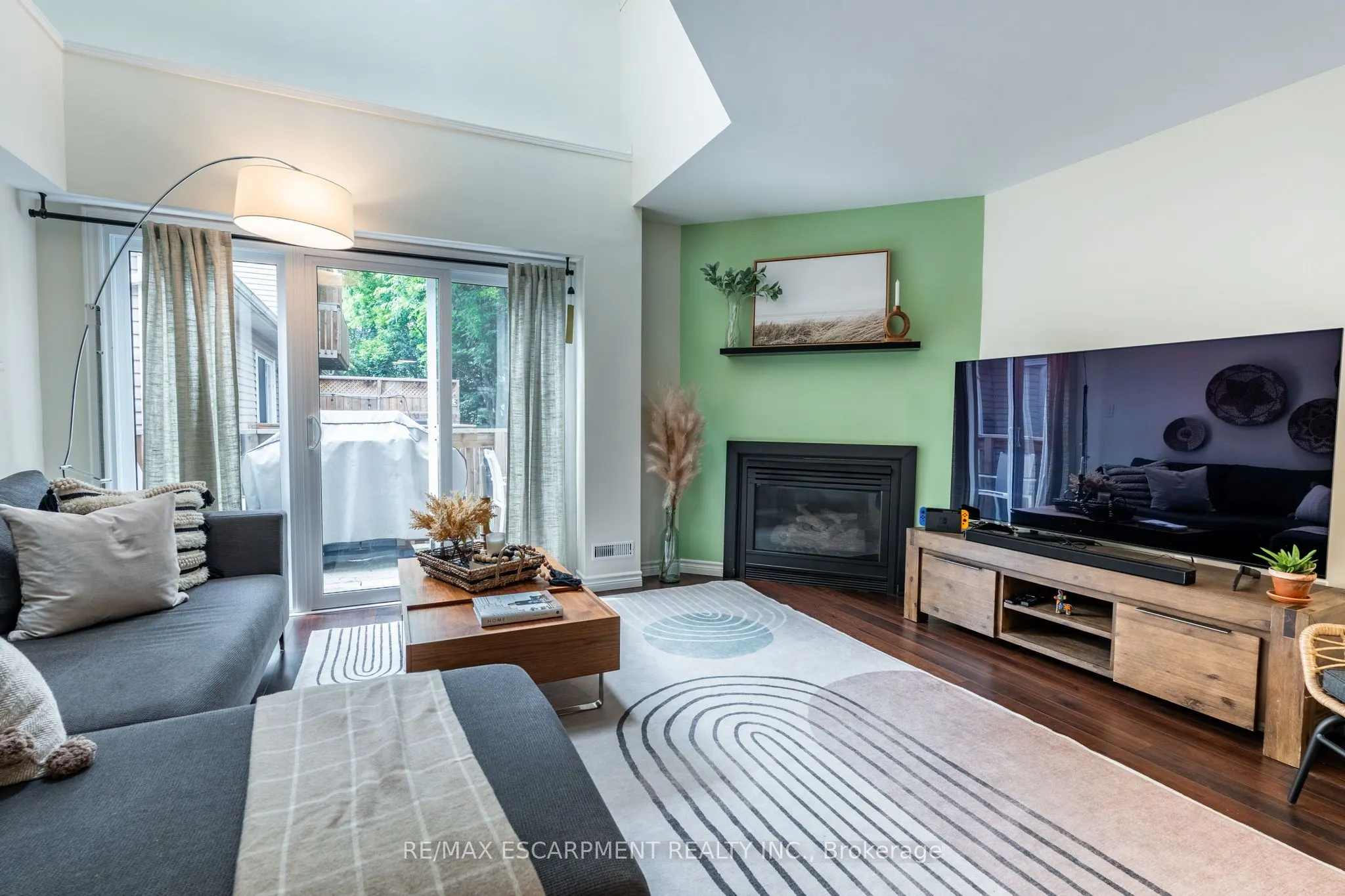 2075 Walkers Line, #235