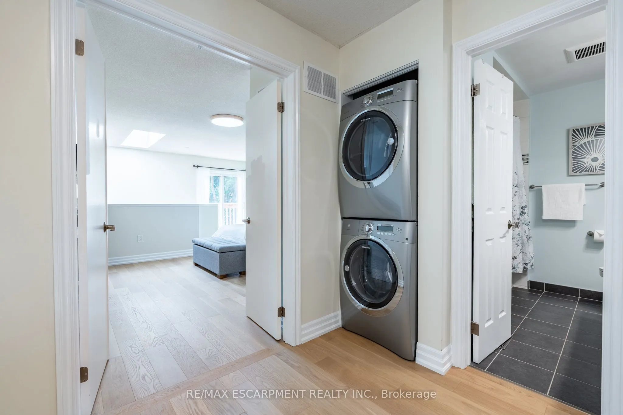 2075 Walkers Line, #235