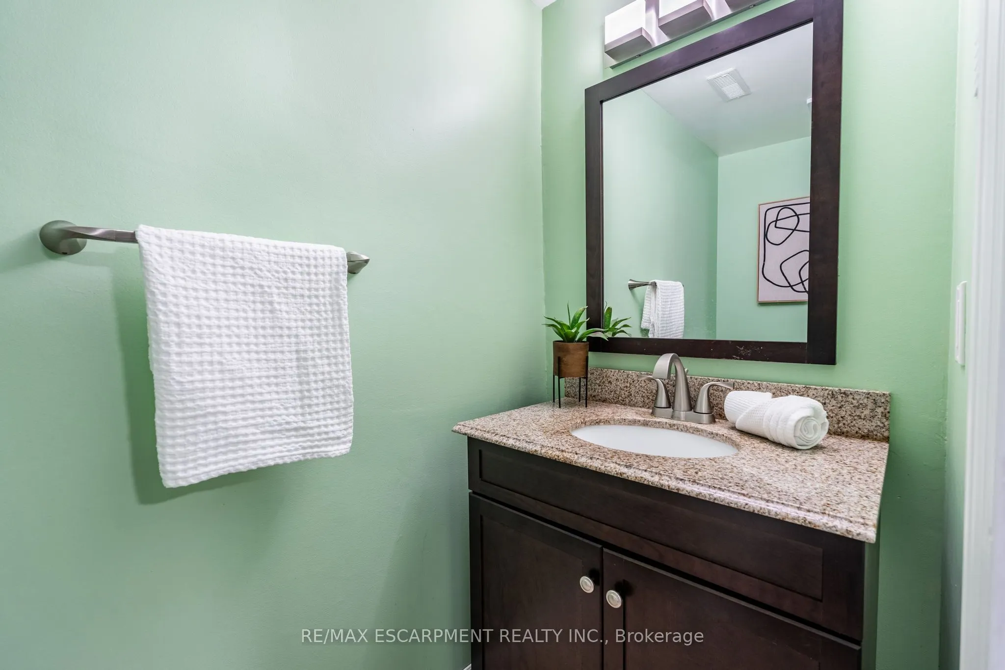 2075 Walkers Line, #235