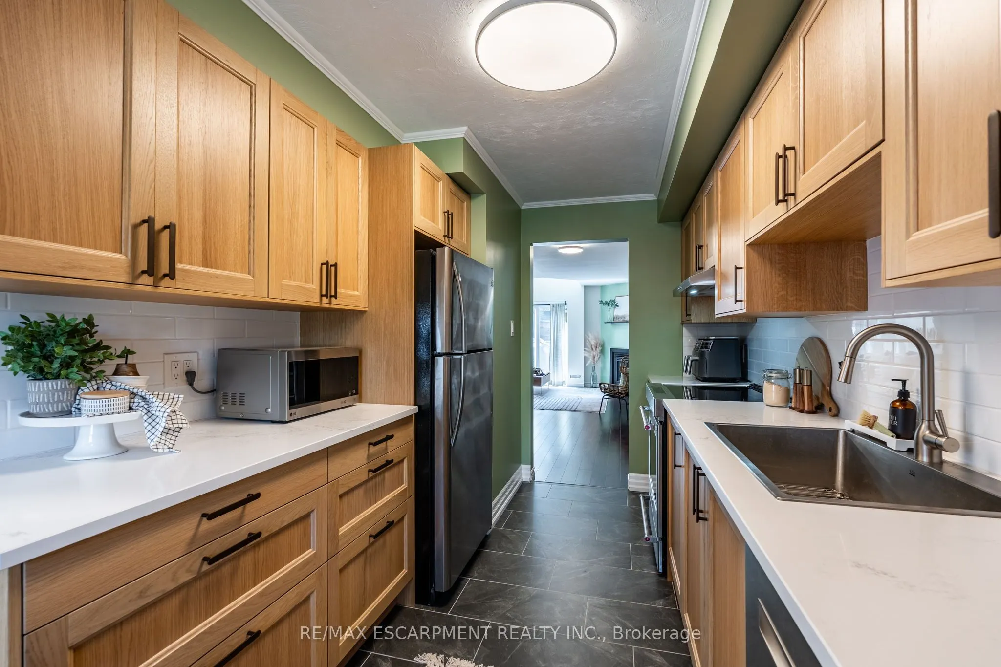 2075 Walkers Line, #235
