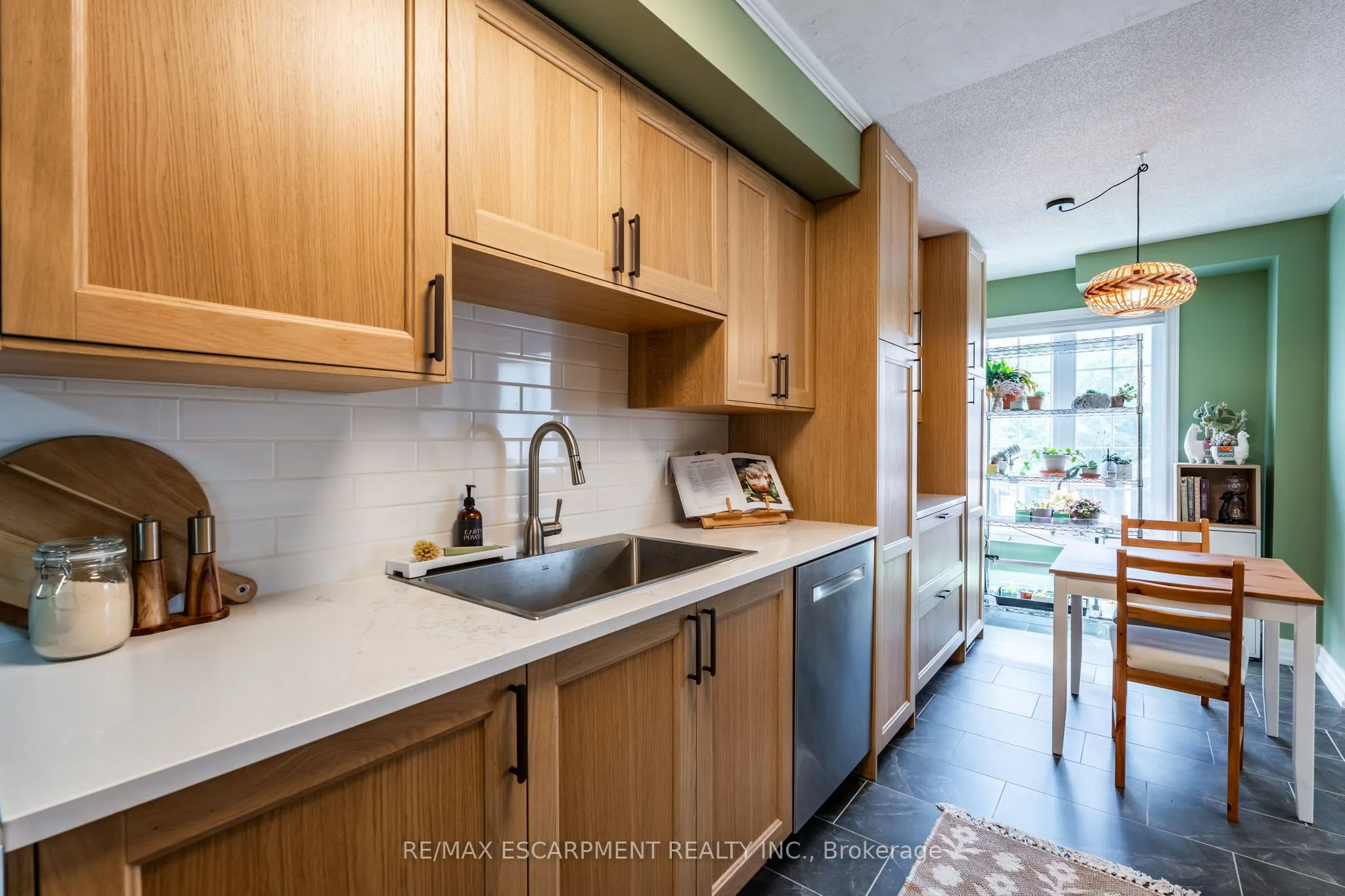 2075 Walkers Line, #235