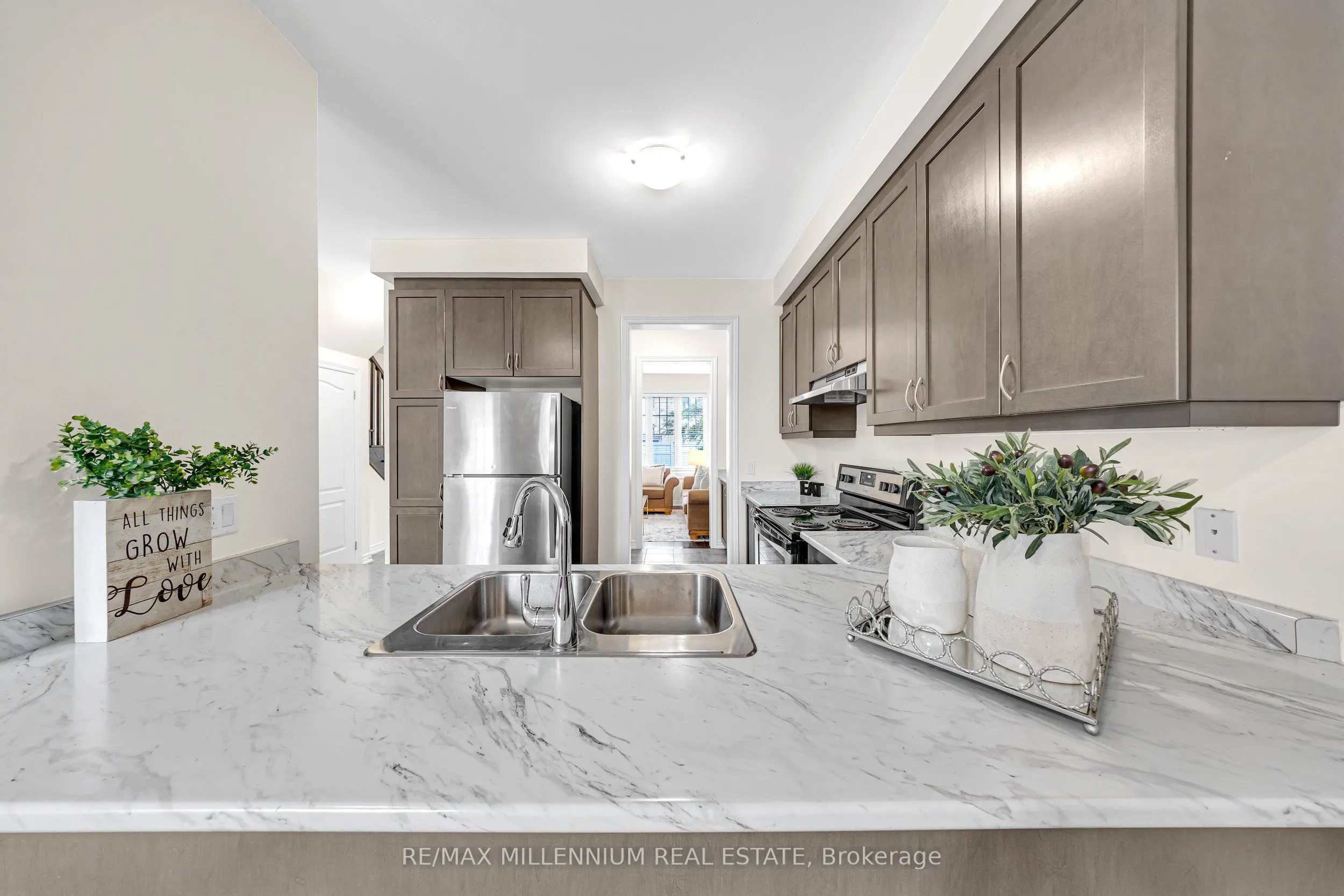 86 Saint Dennis Road