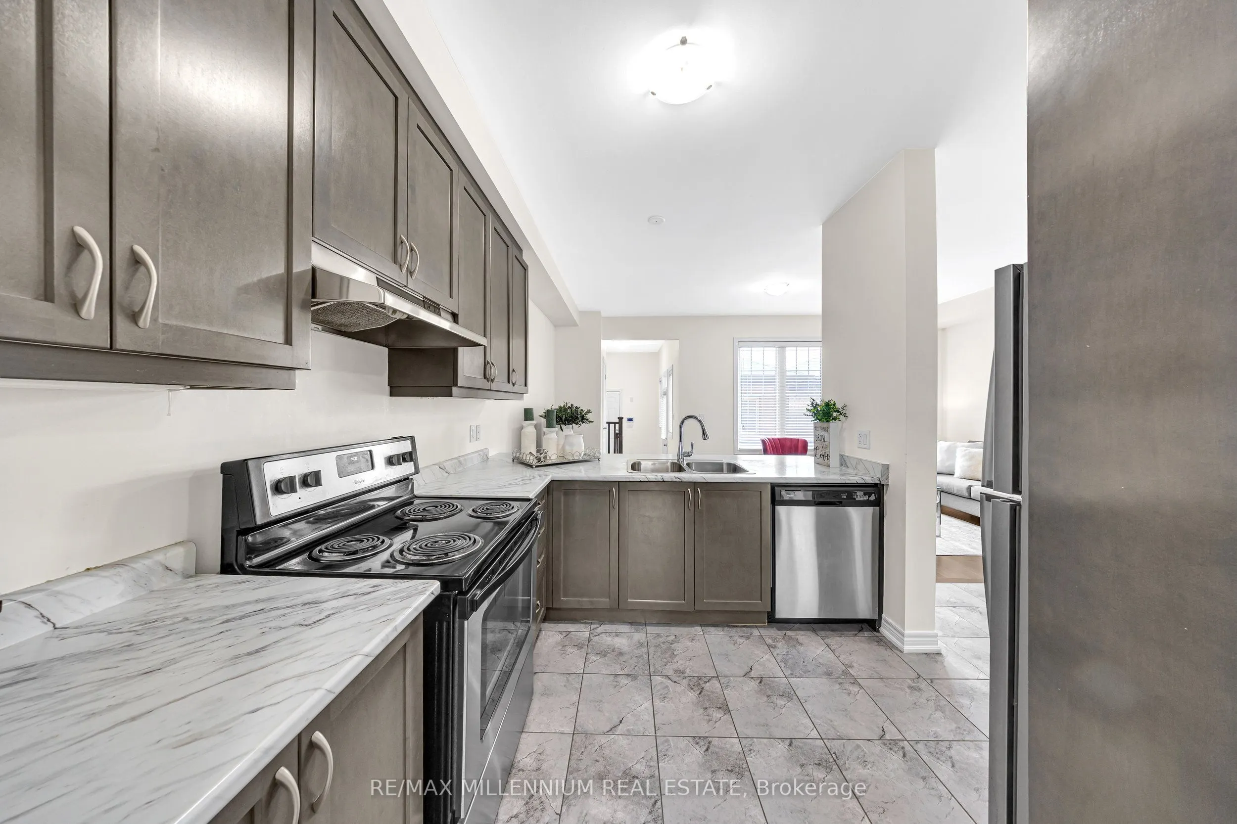 86 Saint Dennis Road