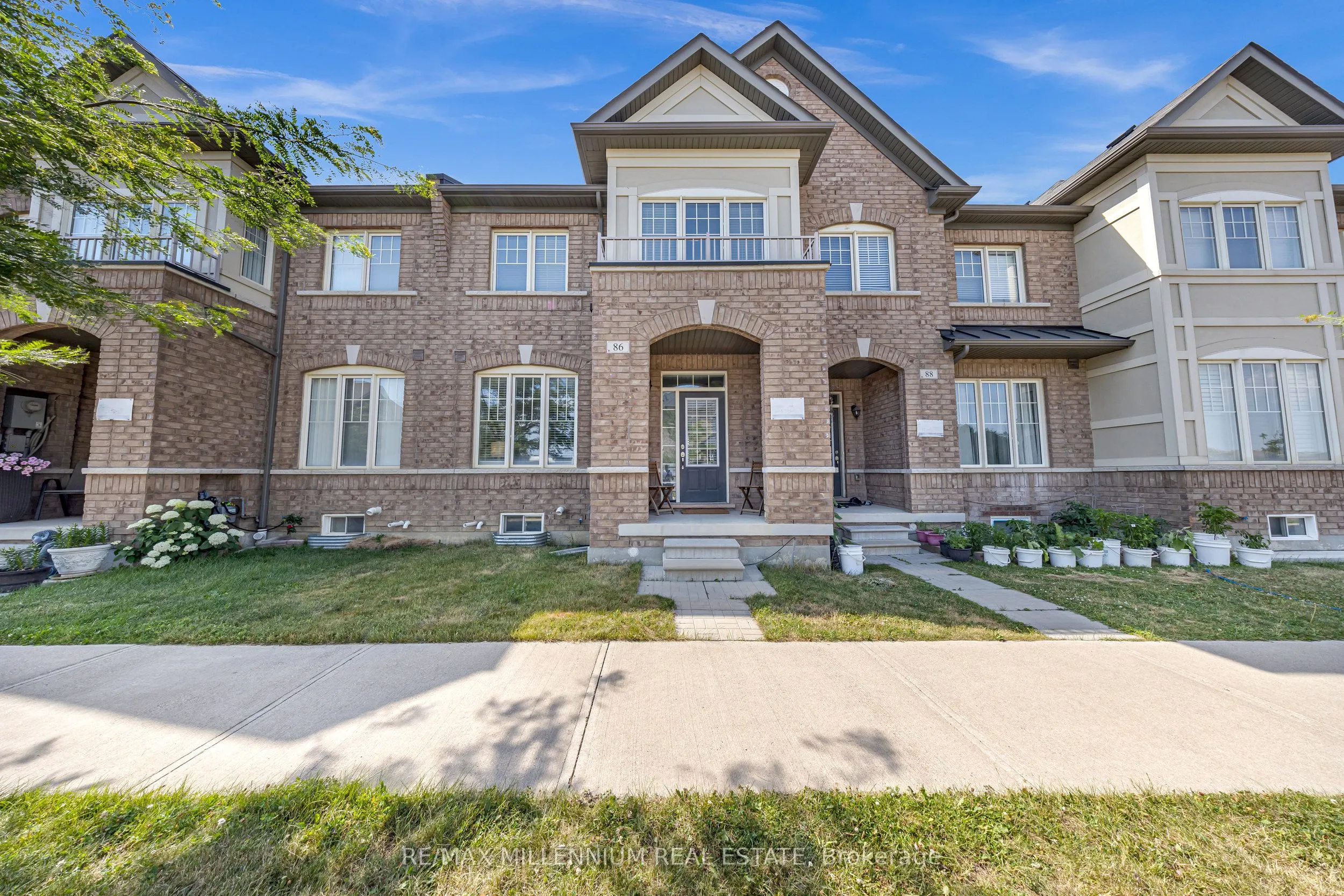 86 Saint Dennis Road