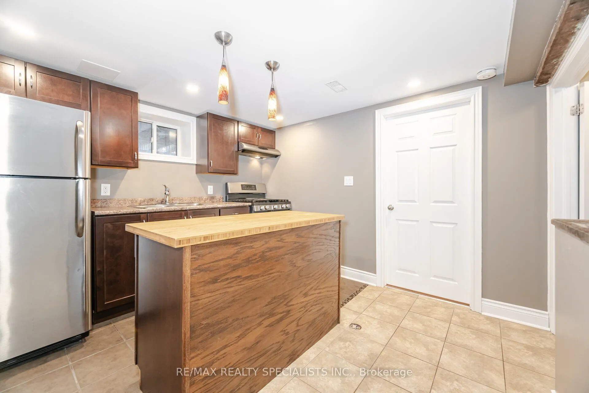 14 Marsden Crescent