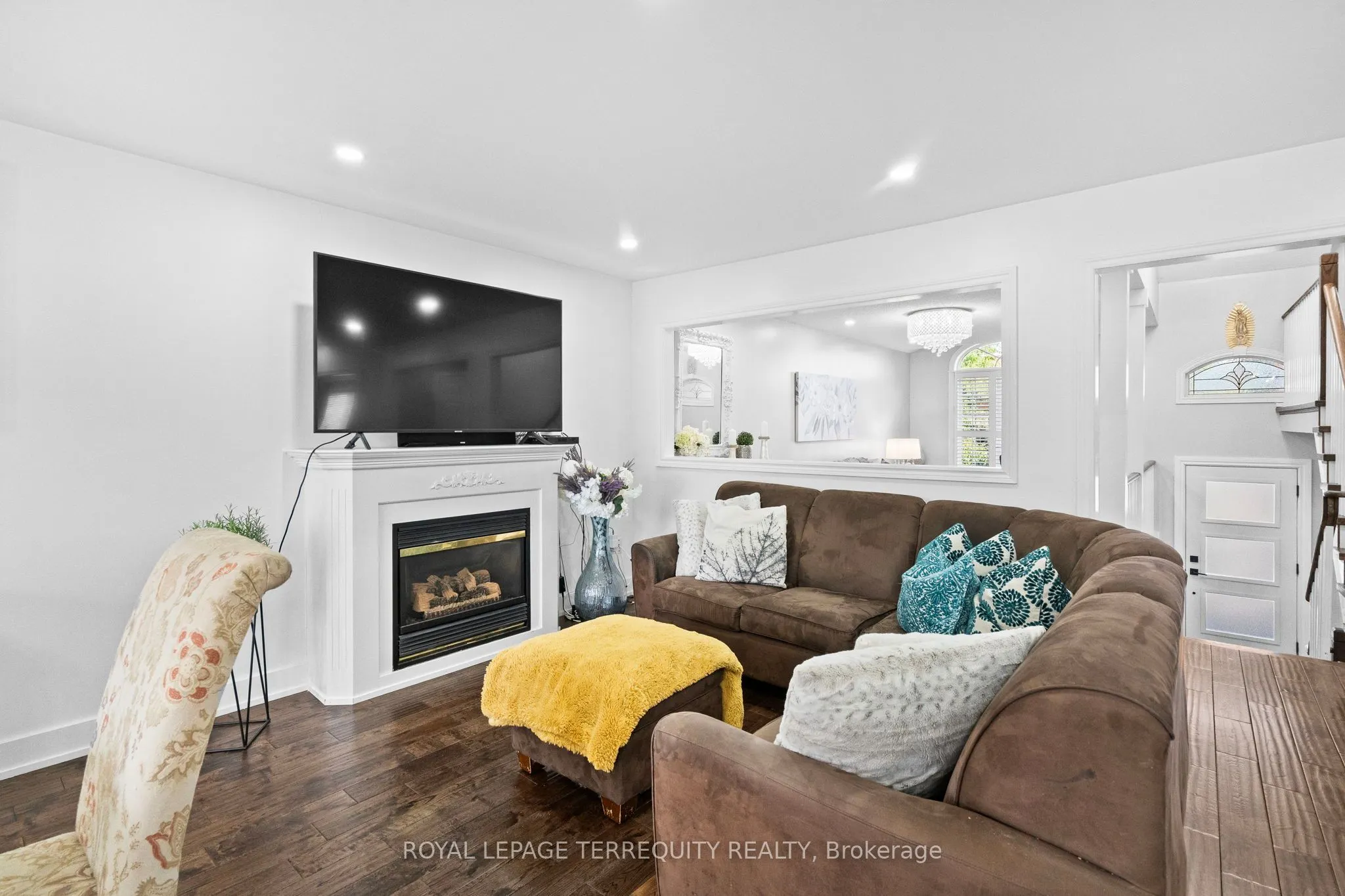 118 Van Scott Drive