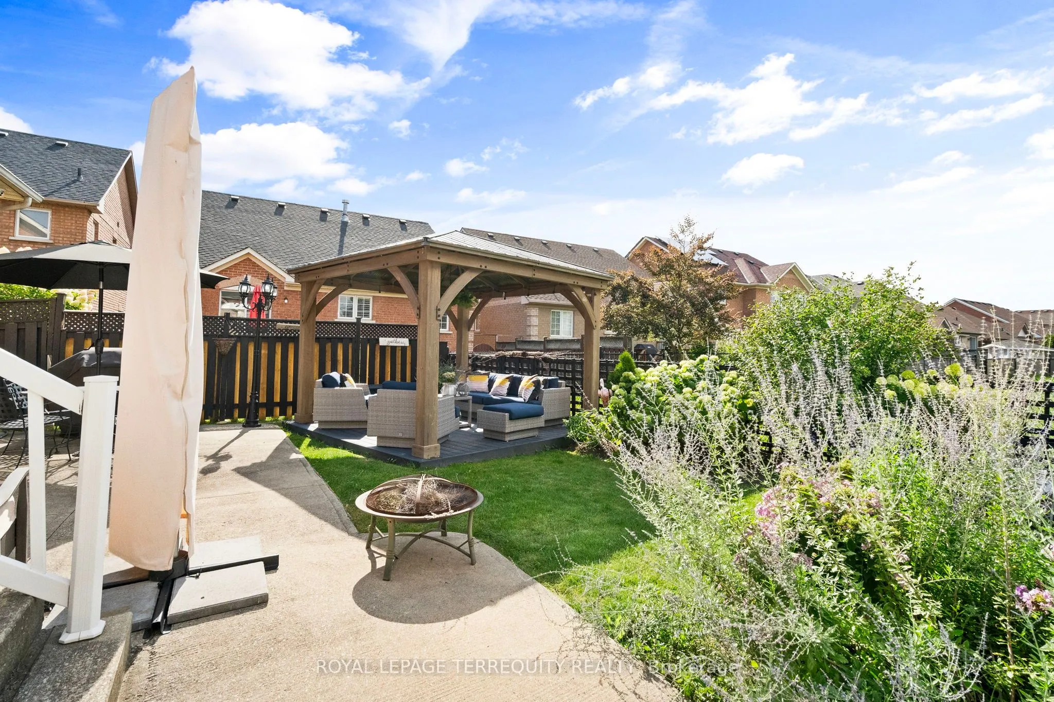 118 Van Scott Drive