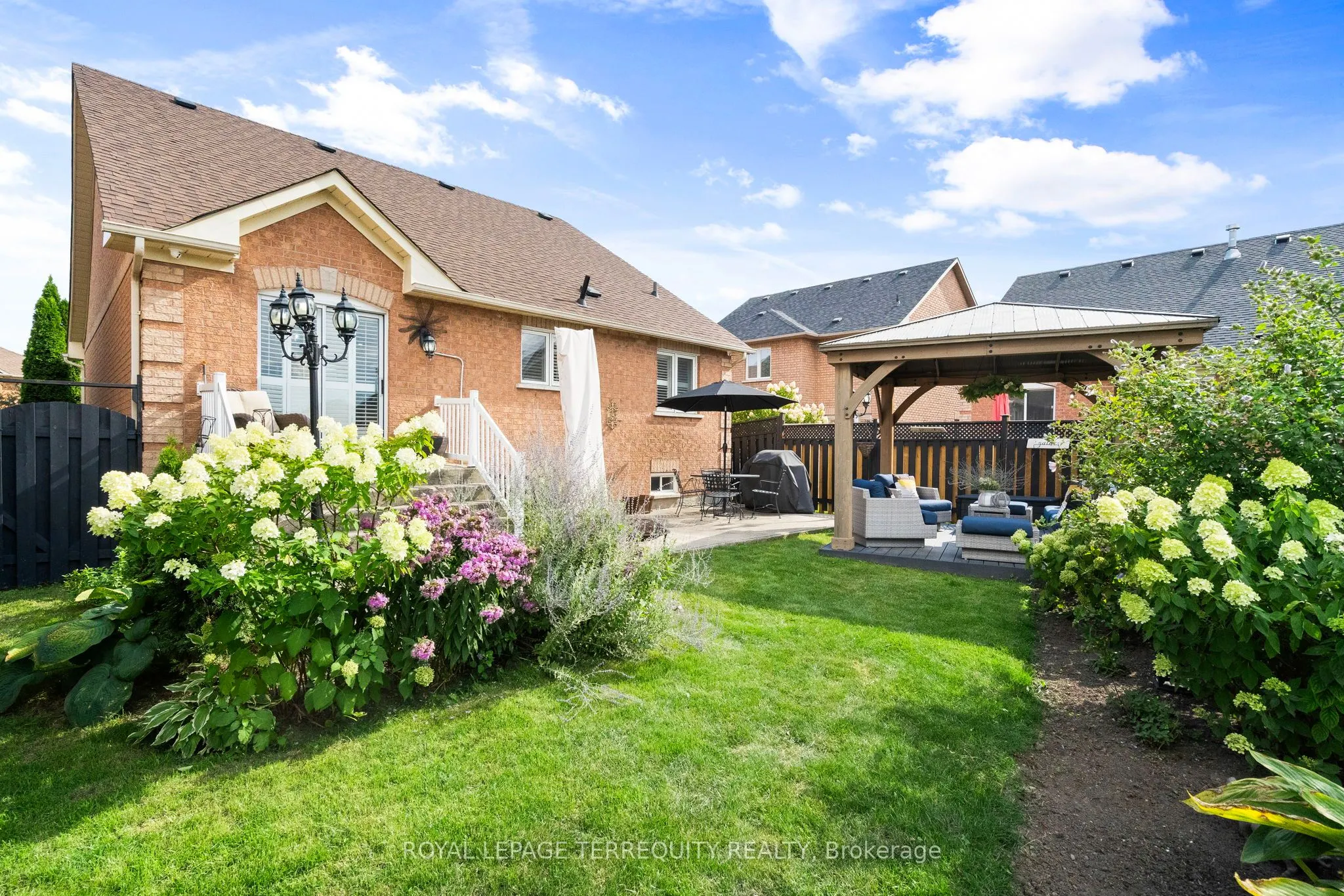 118 Van Scott Drive