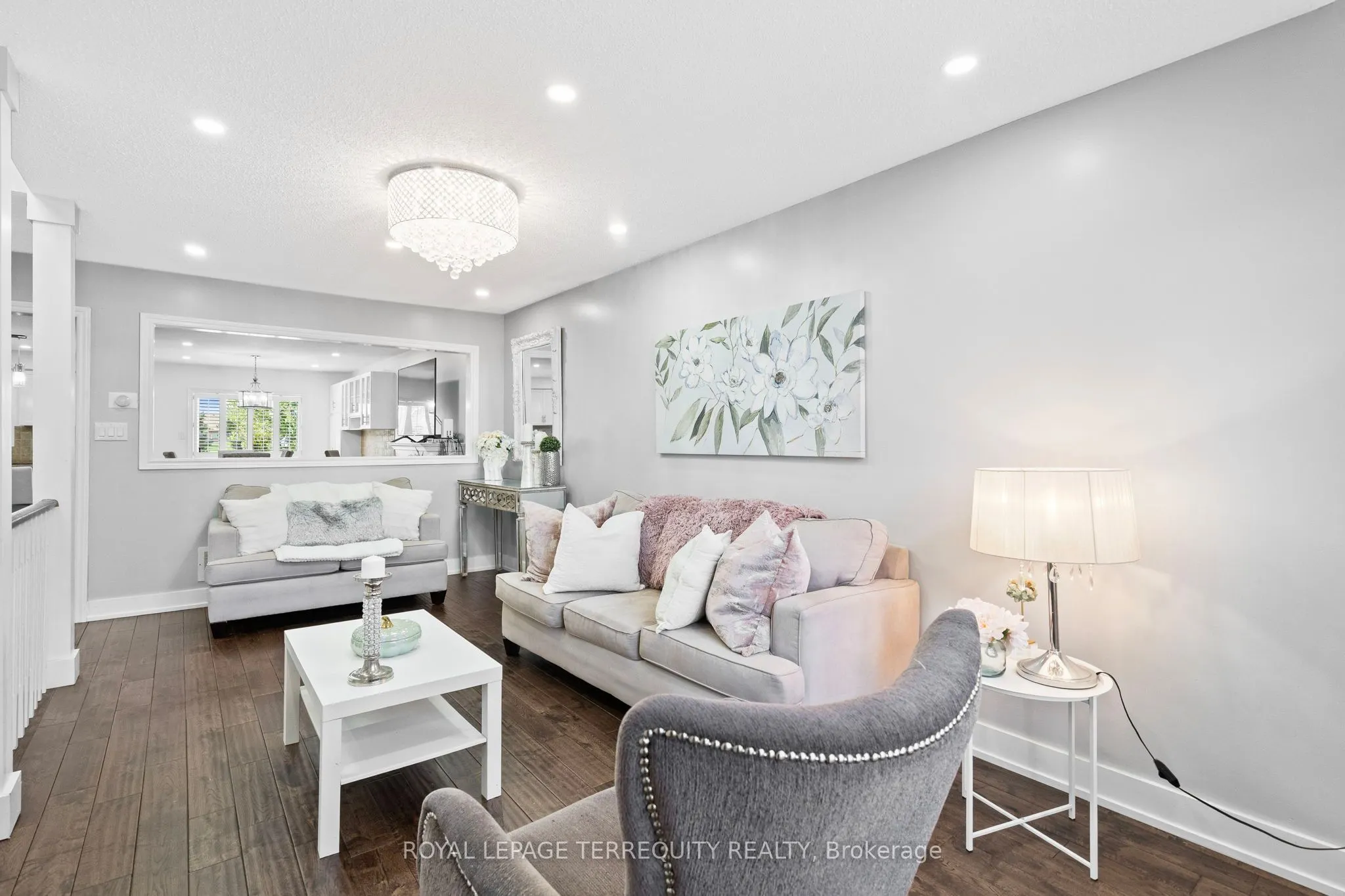 118 Van Scott Drive