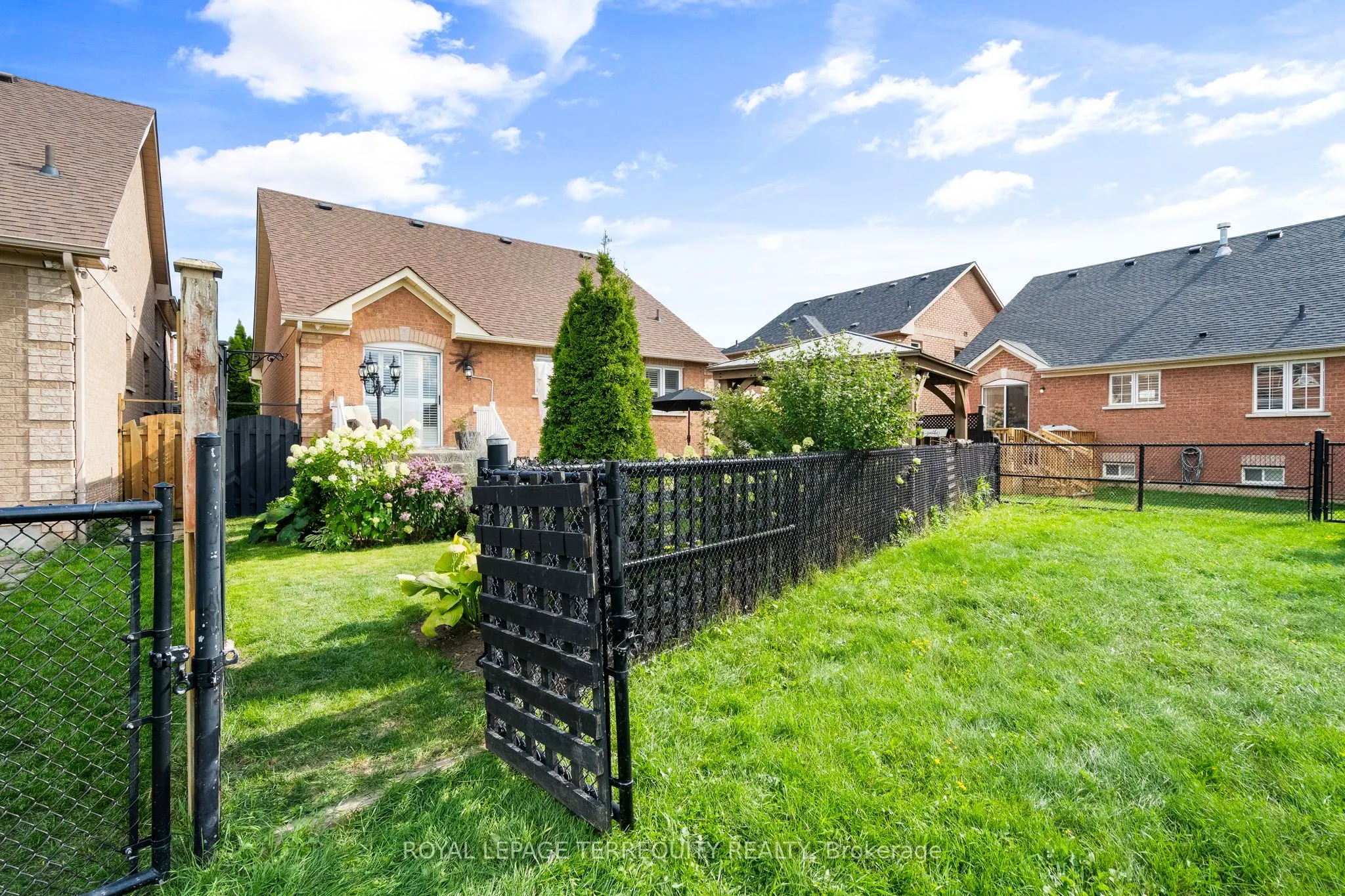 118 Van Scott Drive