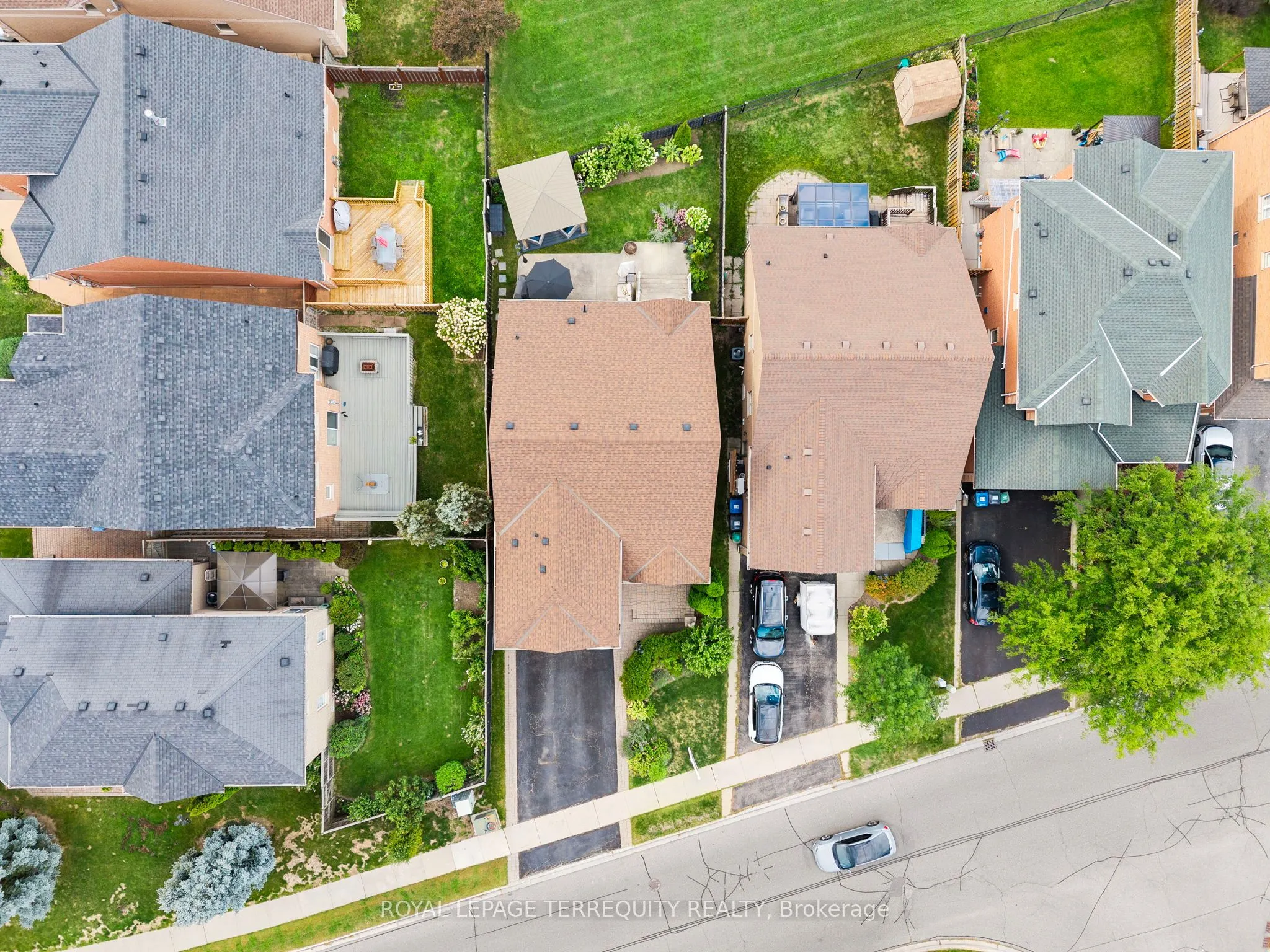 118 Van Scott Drive