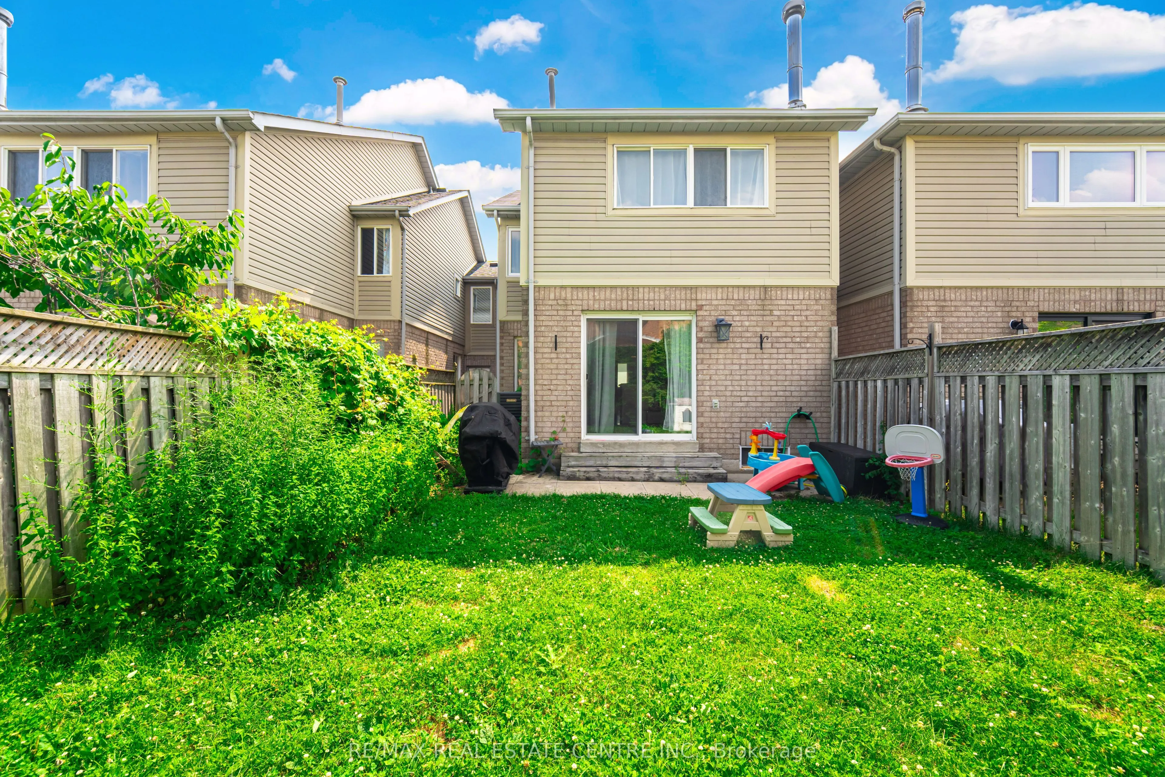 43 Ashbrook Way