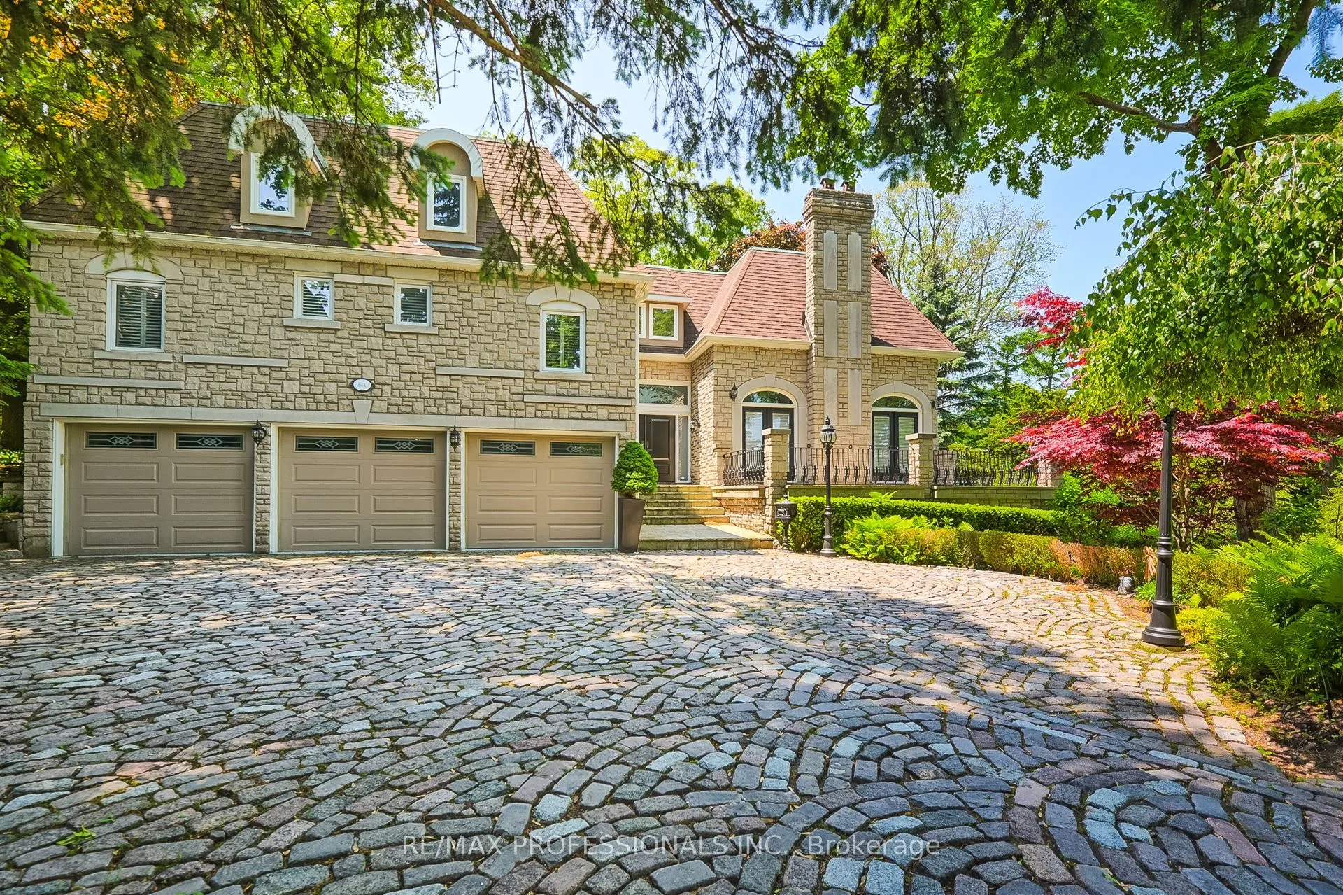 6A Edenbrook Hill
