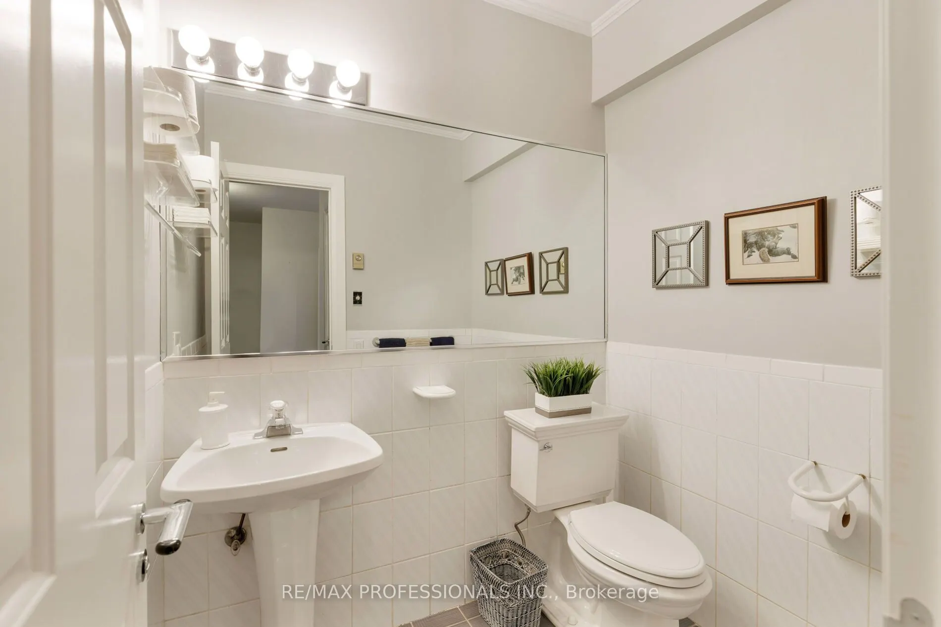 6A Edenbrook Hill
