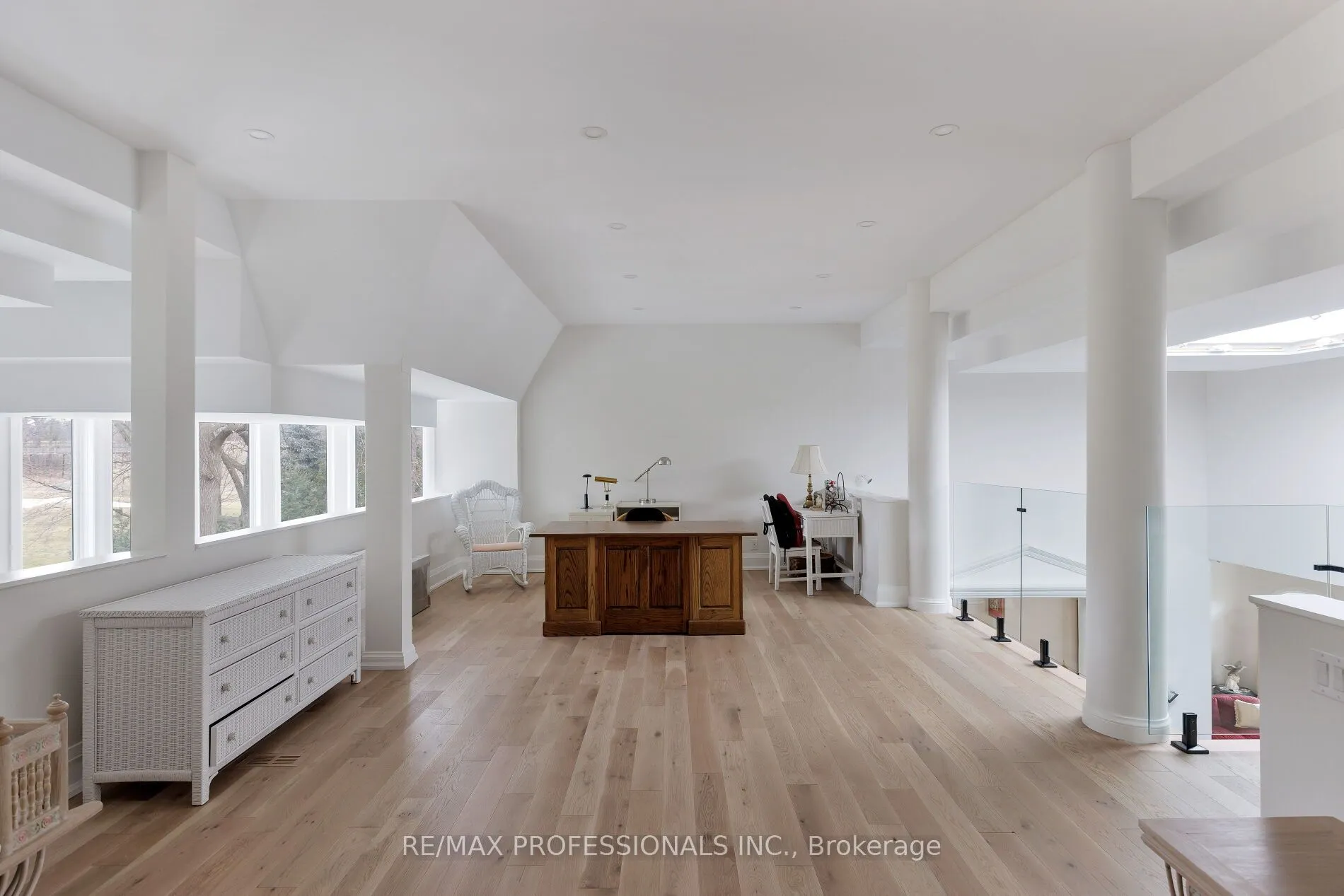 6A Edenbrook Hill