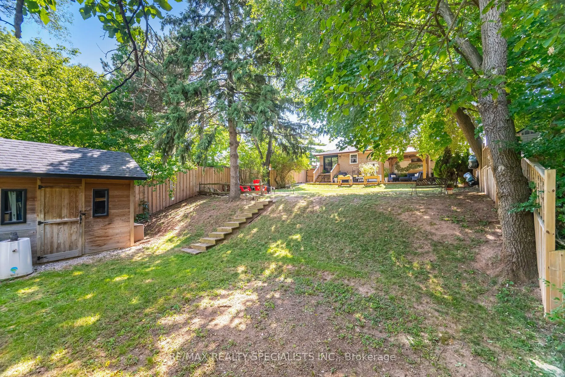 1539 Pembroke Drive