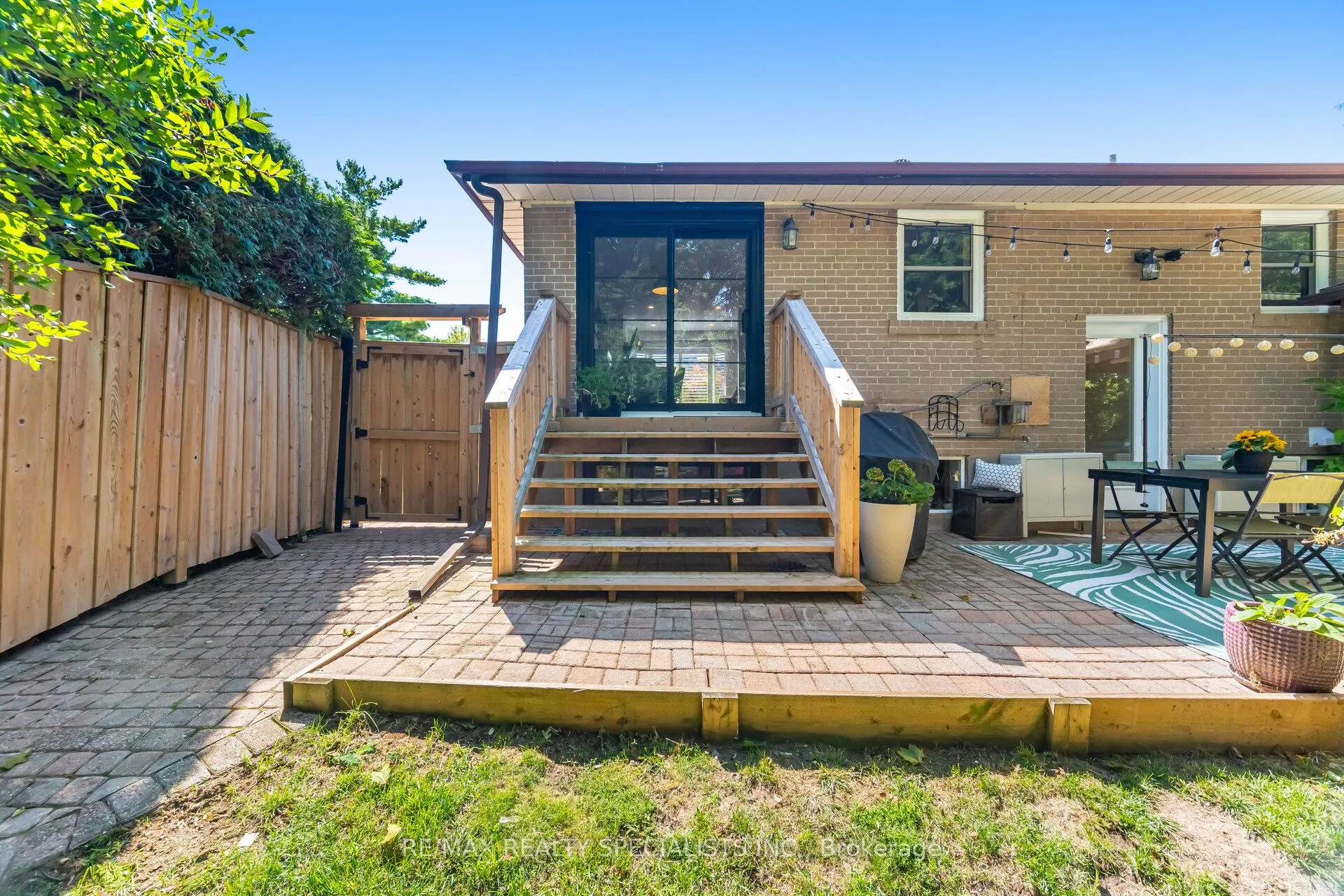 1539 Pembroke Drive