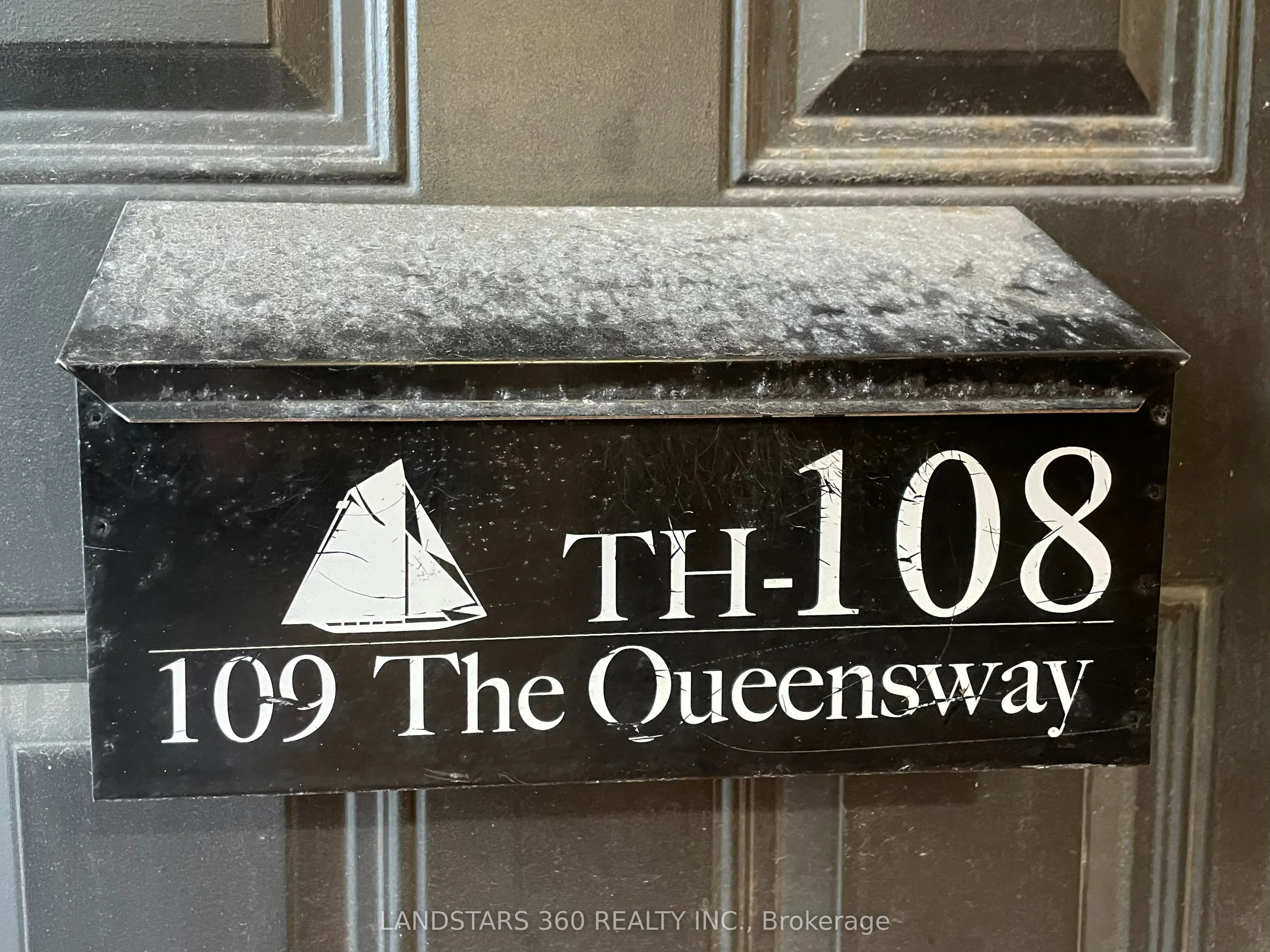 109 The Queensway, ##108