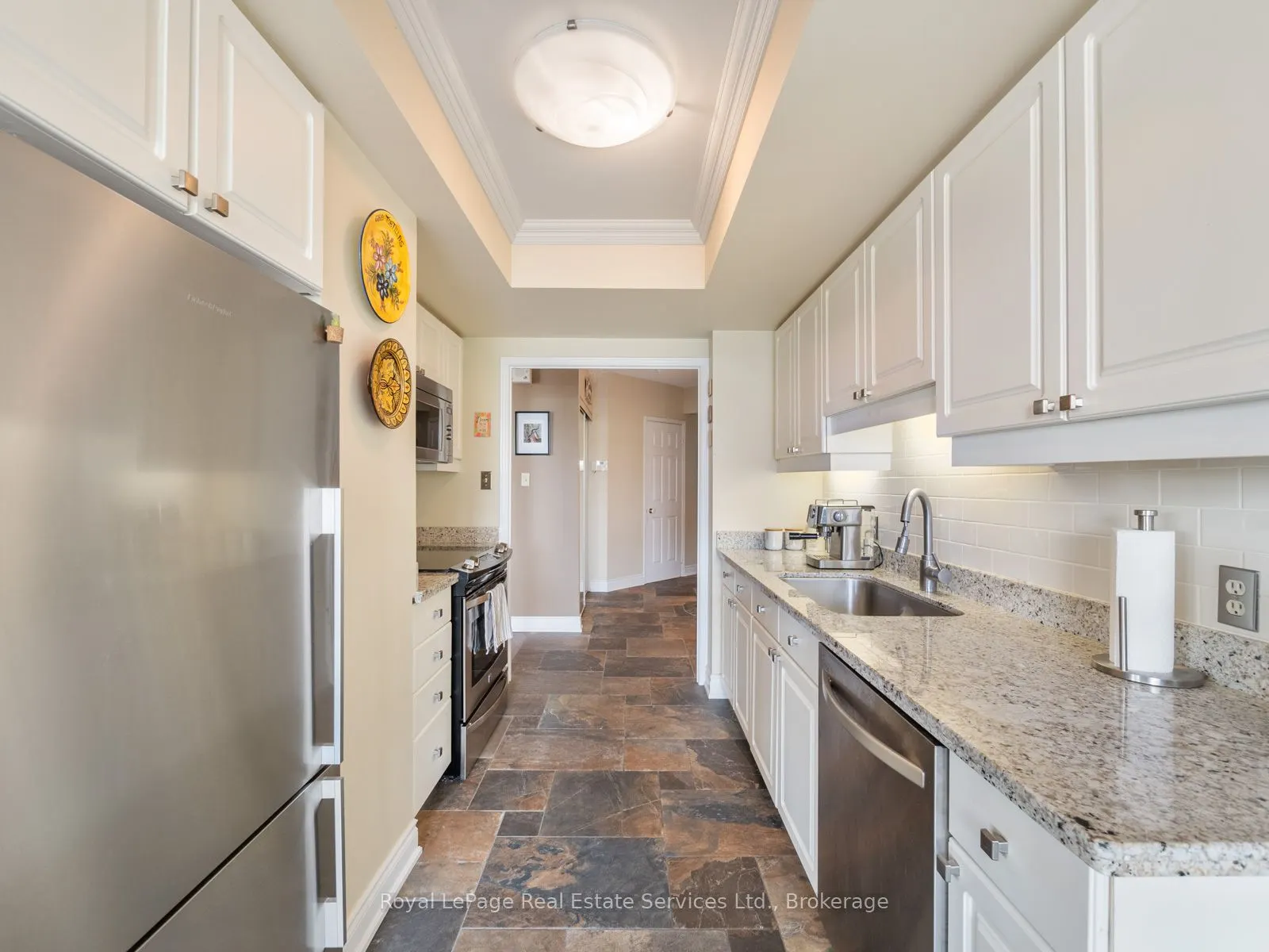 415 Locust Street, #310