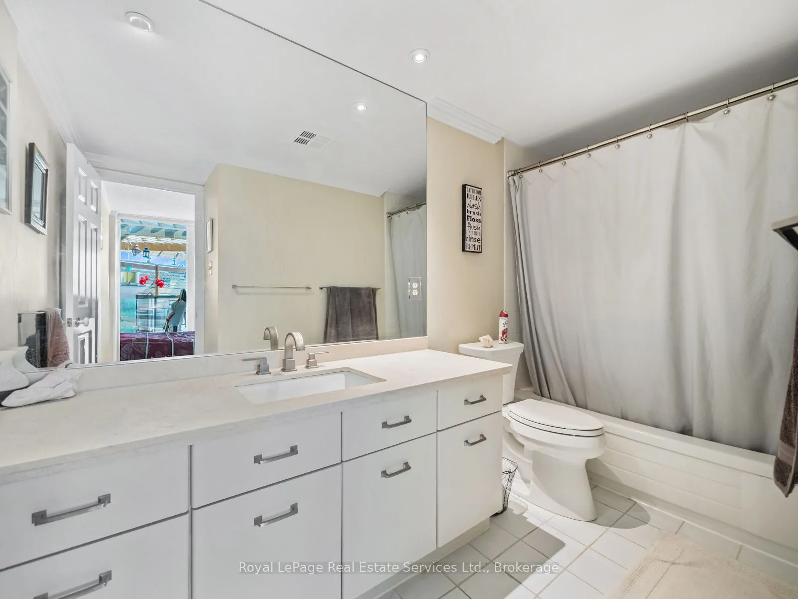 415 Locust Street, #310