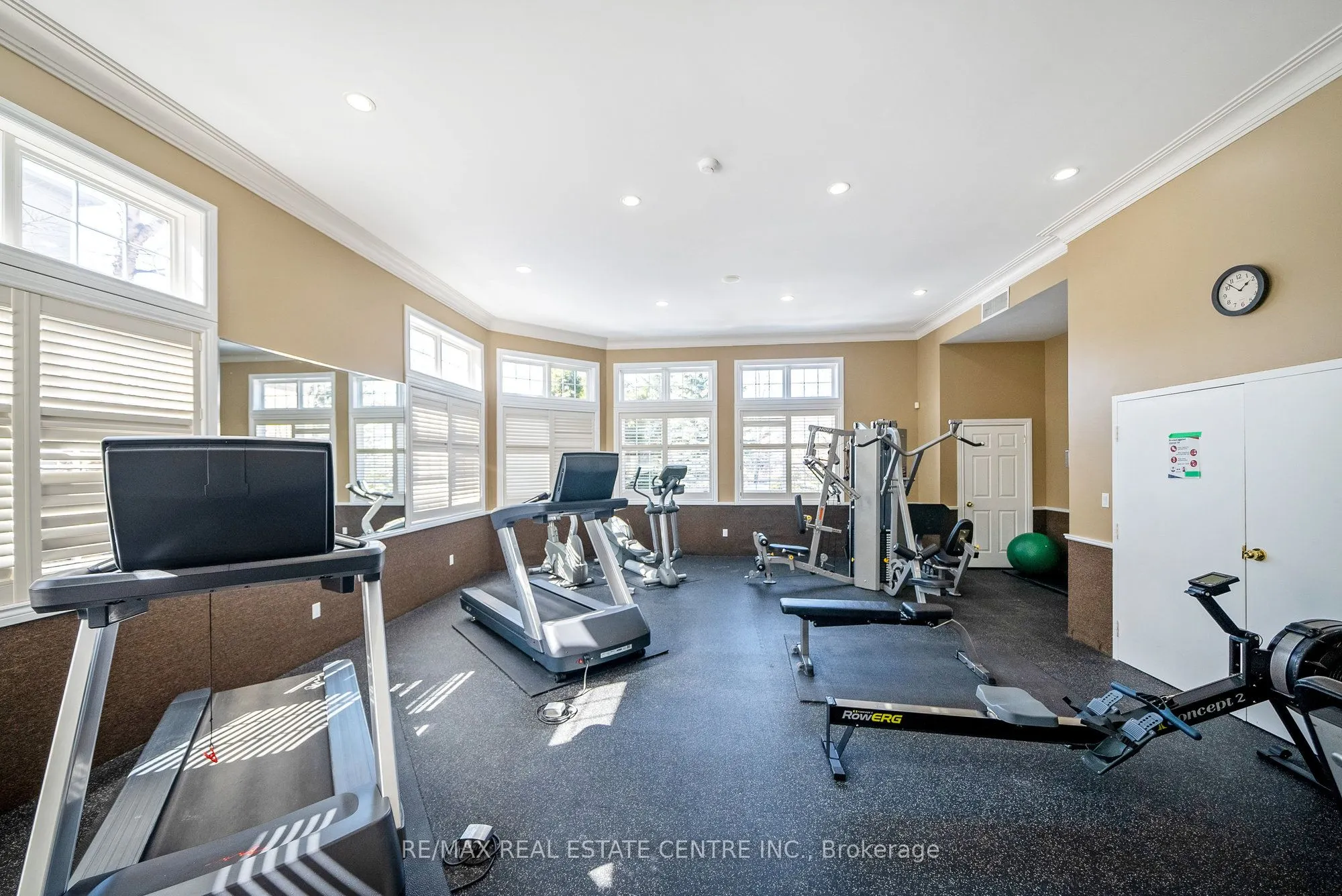 1360 Main Street E, #304