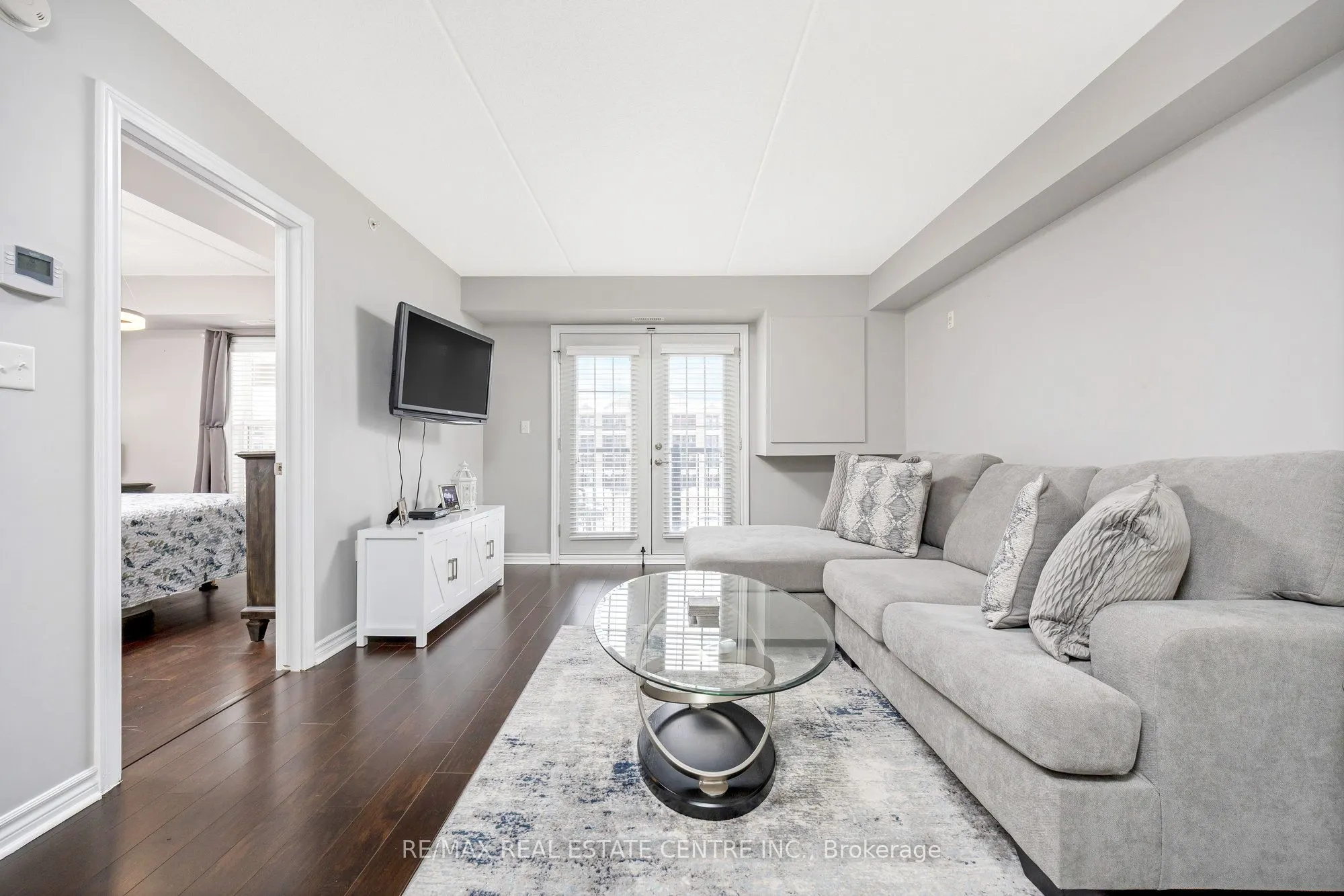 1360 Main Street E, #304