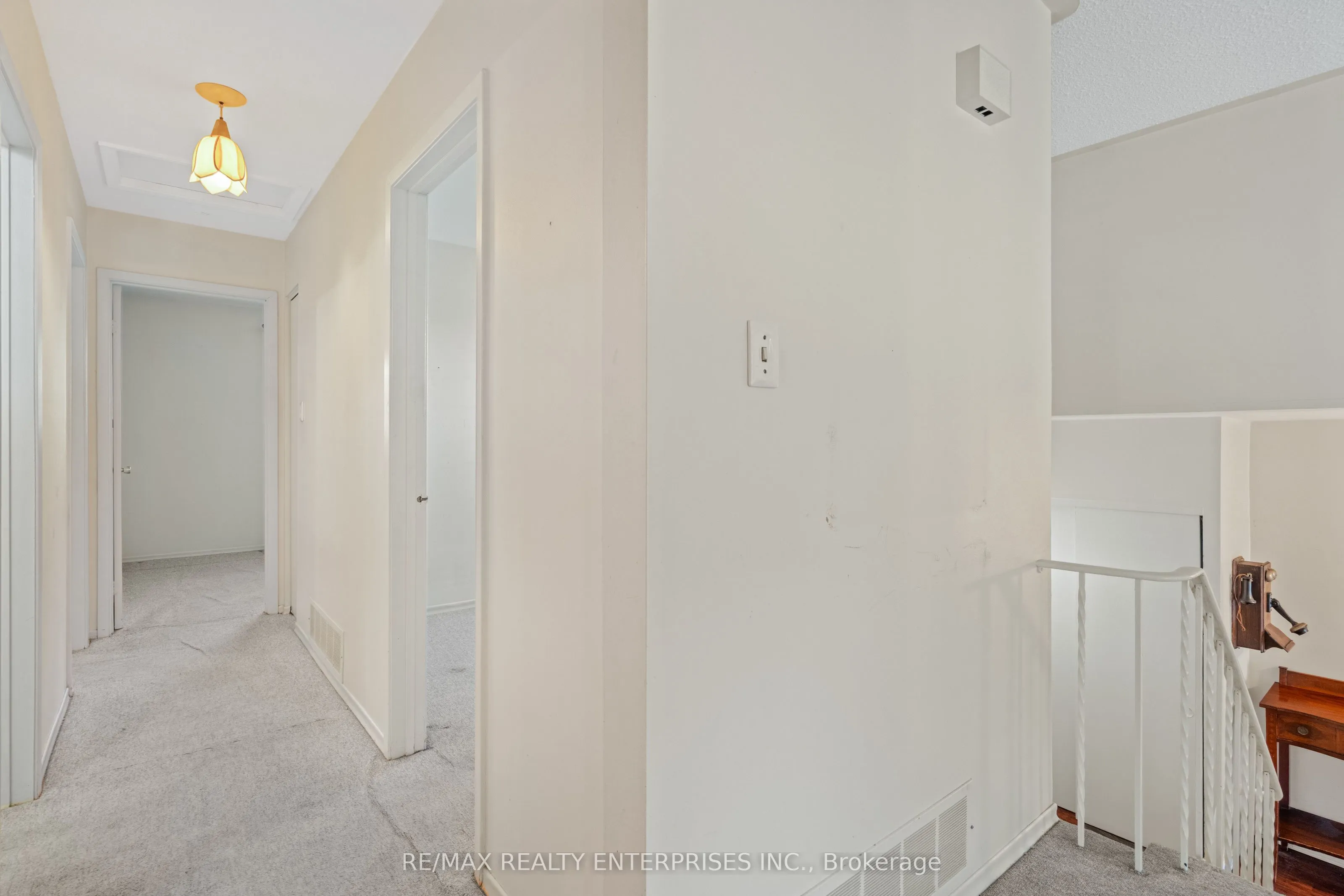 1245 Lakeview Drive
