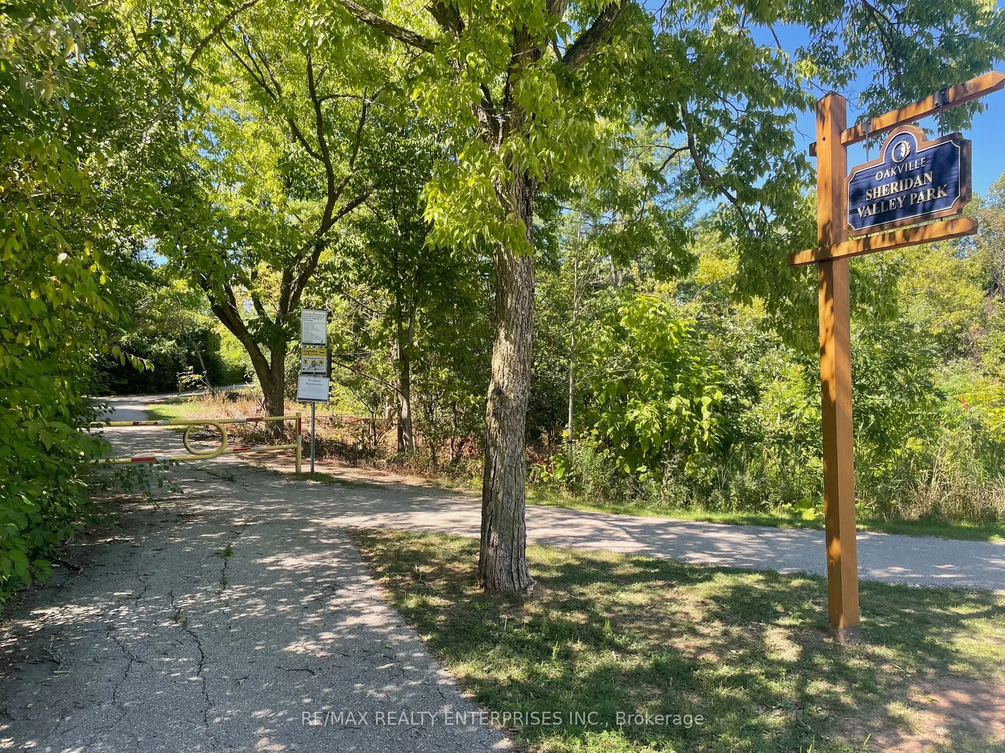 1245 Lakeview Drive