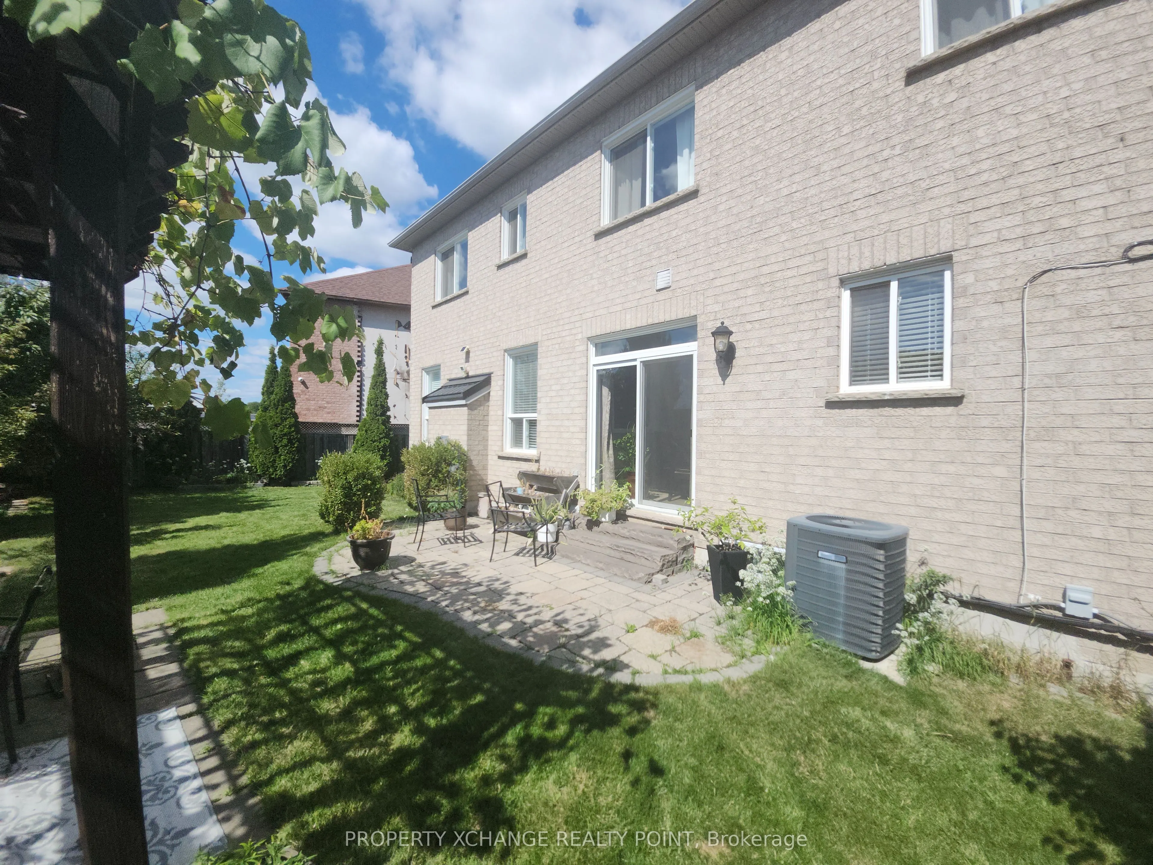 37 Donherb Crescent