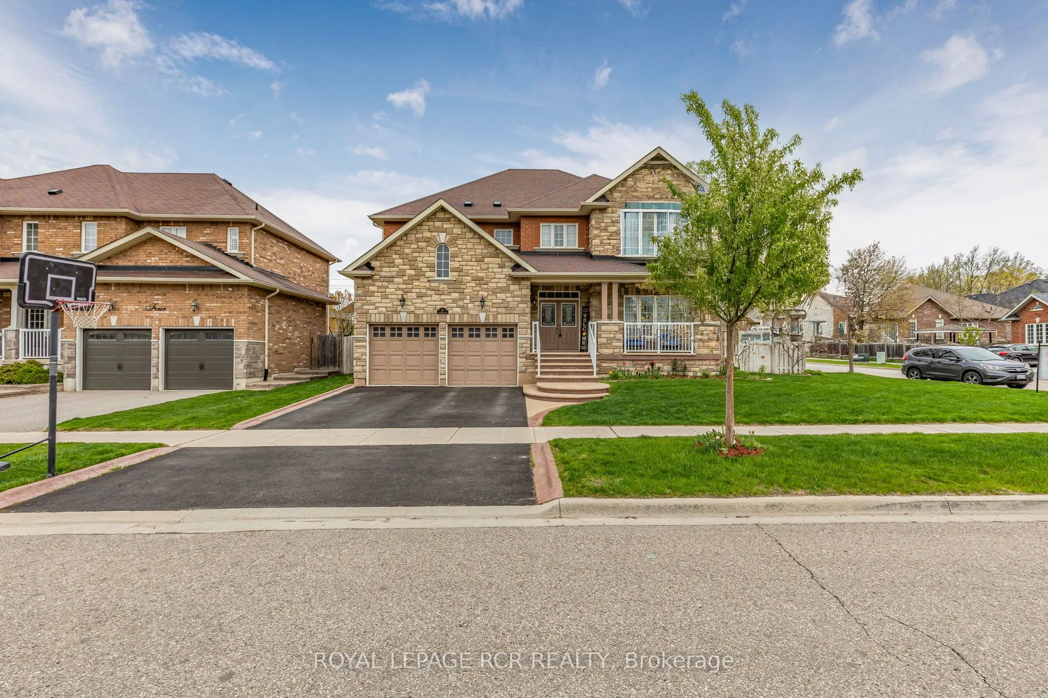 2 Littlebrook Lane