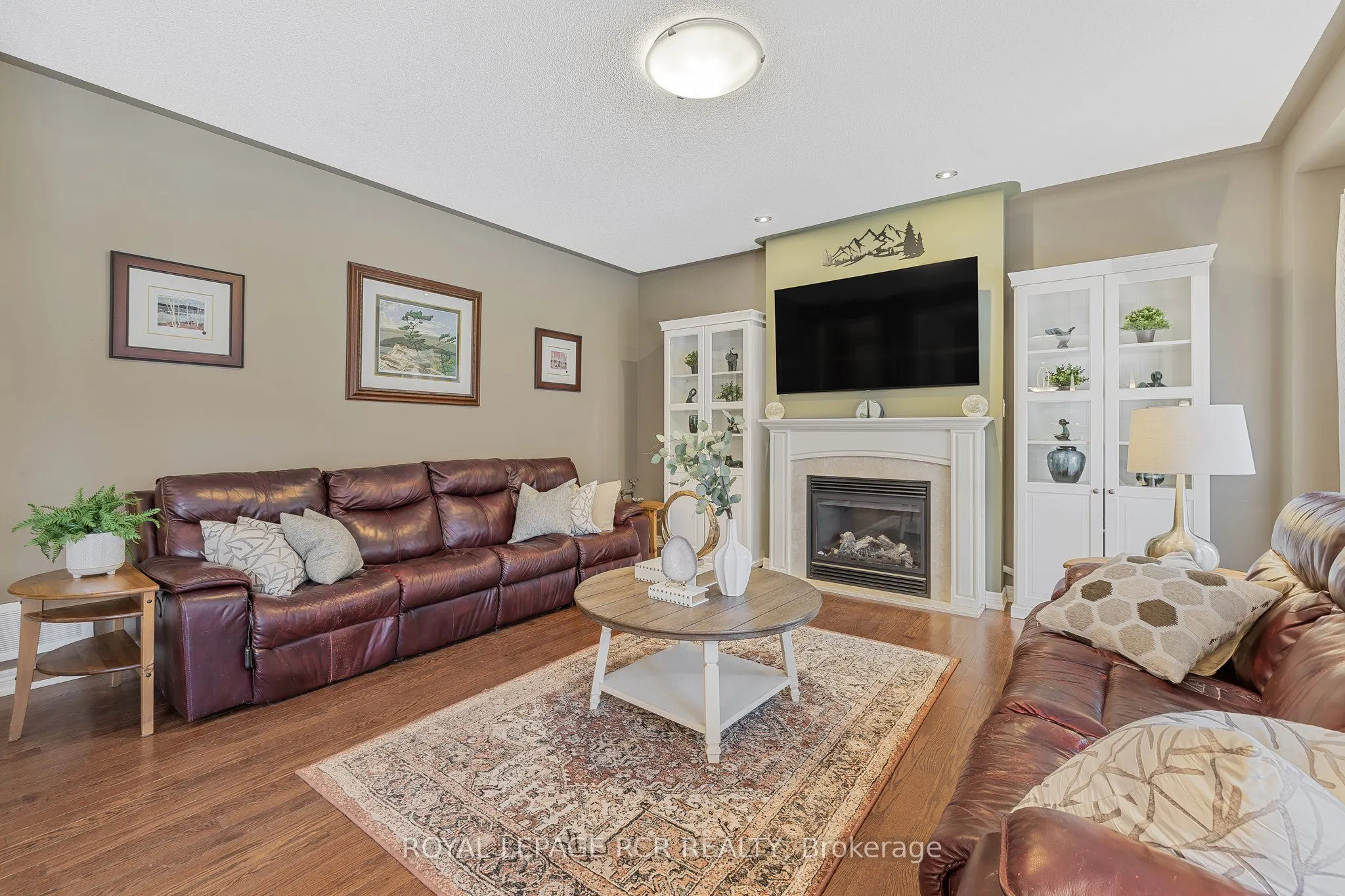 2 Littlebrook Lane