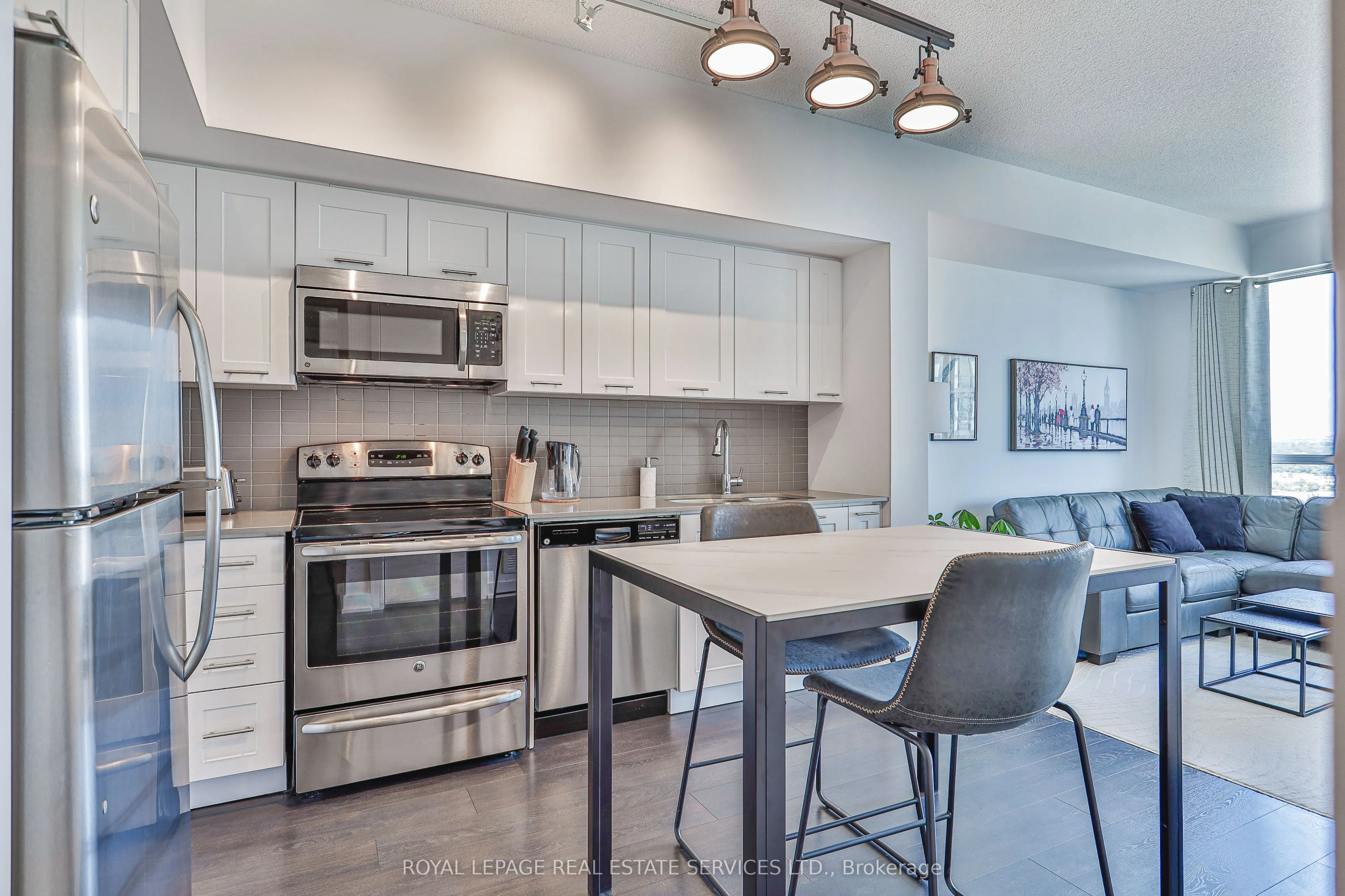2212 Lake Shore Boulevard W, #2310