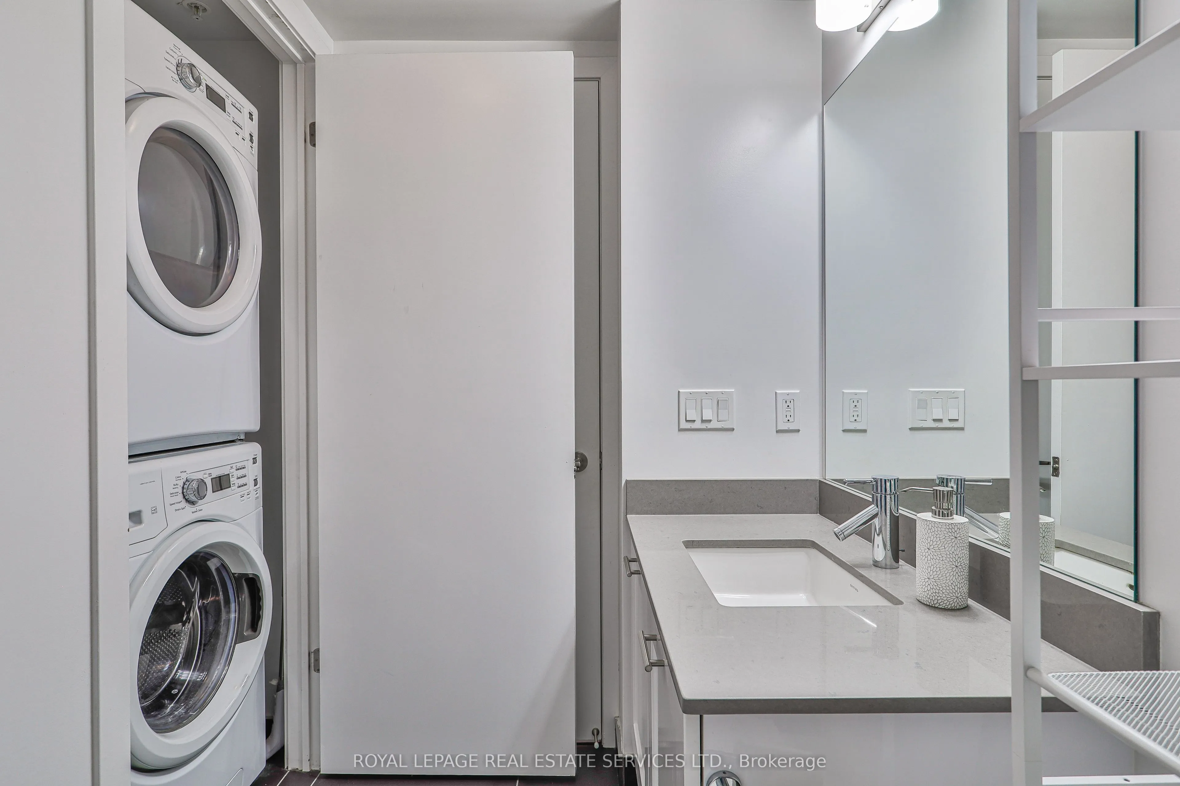 2212 Lake Shore Boulevard W, #2310