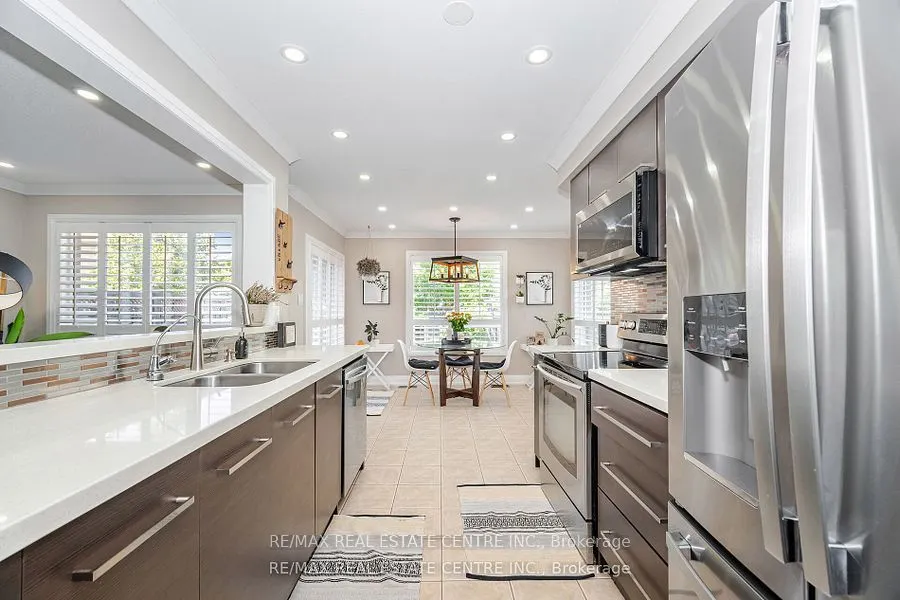 8 Duffield Road